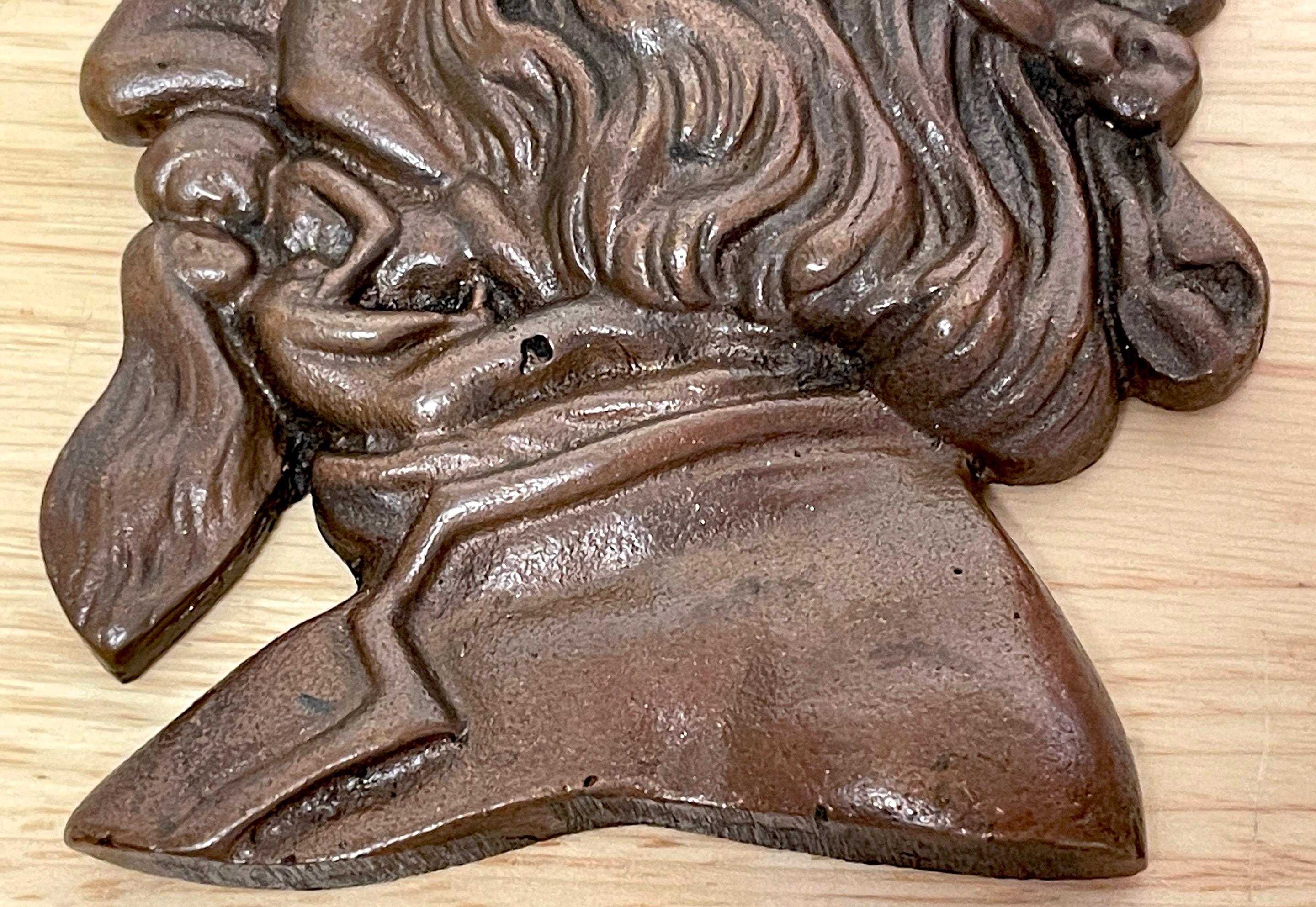 Europeo Targa in bronzo con ritratto erotico di Freud: 'Cosa c'è nella mente dell'uomo'. in vendita