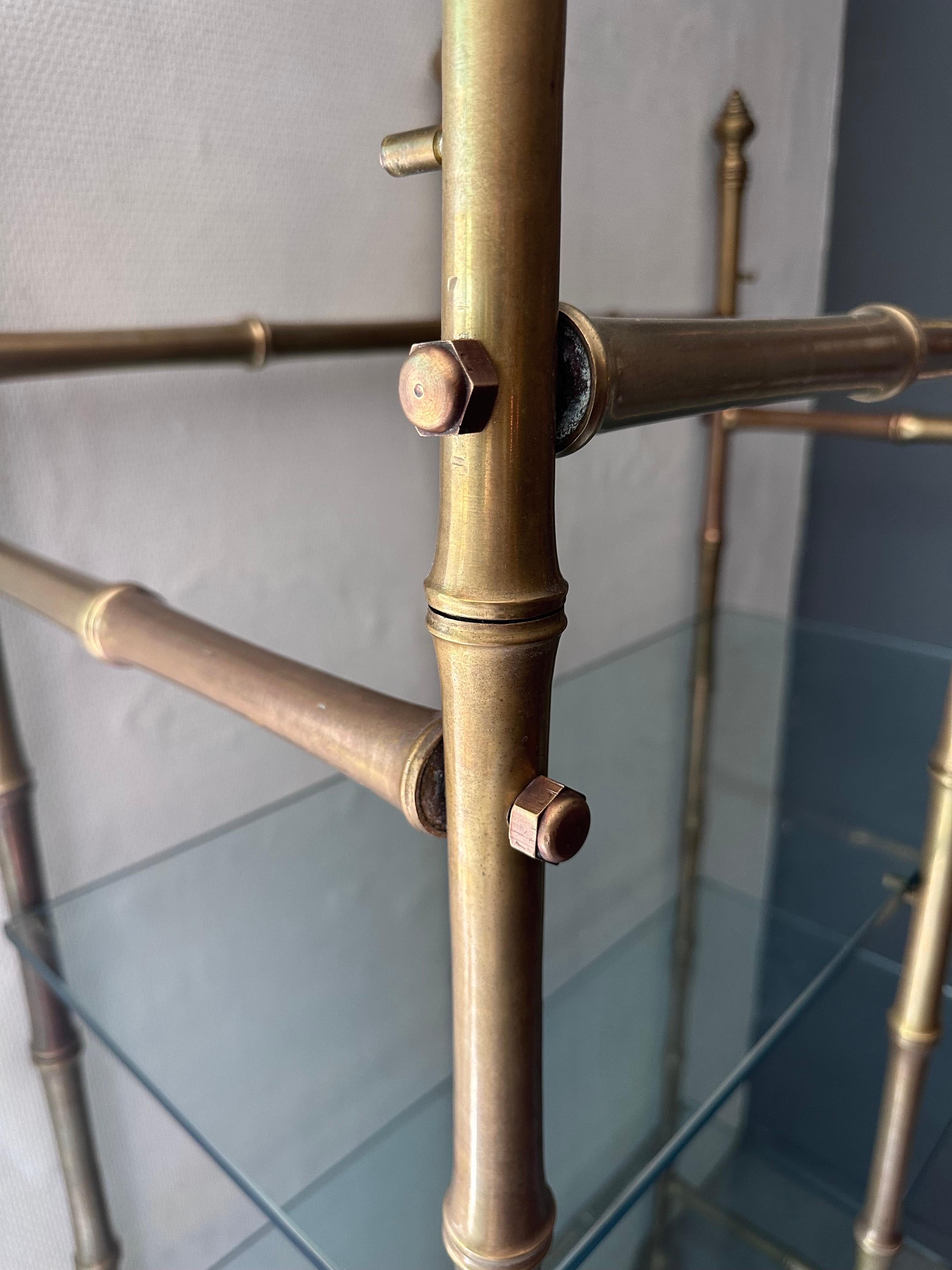 Bronze etagere In Good Condition For Sale In Isle Sur Sorgue, FR