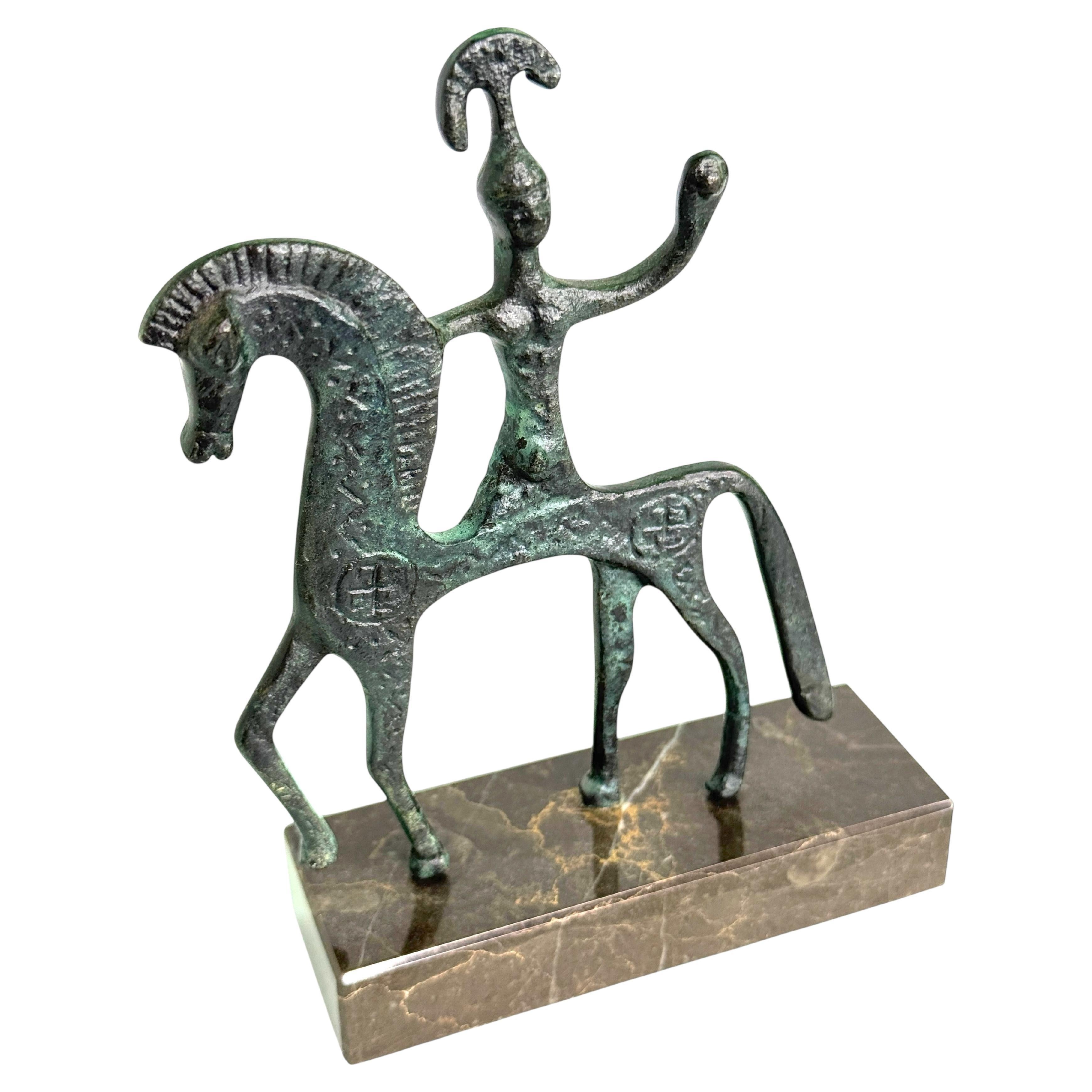 Scultura in bronzo di cavallo etrusco con cavaliere su base di marmo, Grecia Vintage, anni
70
