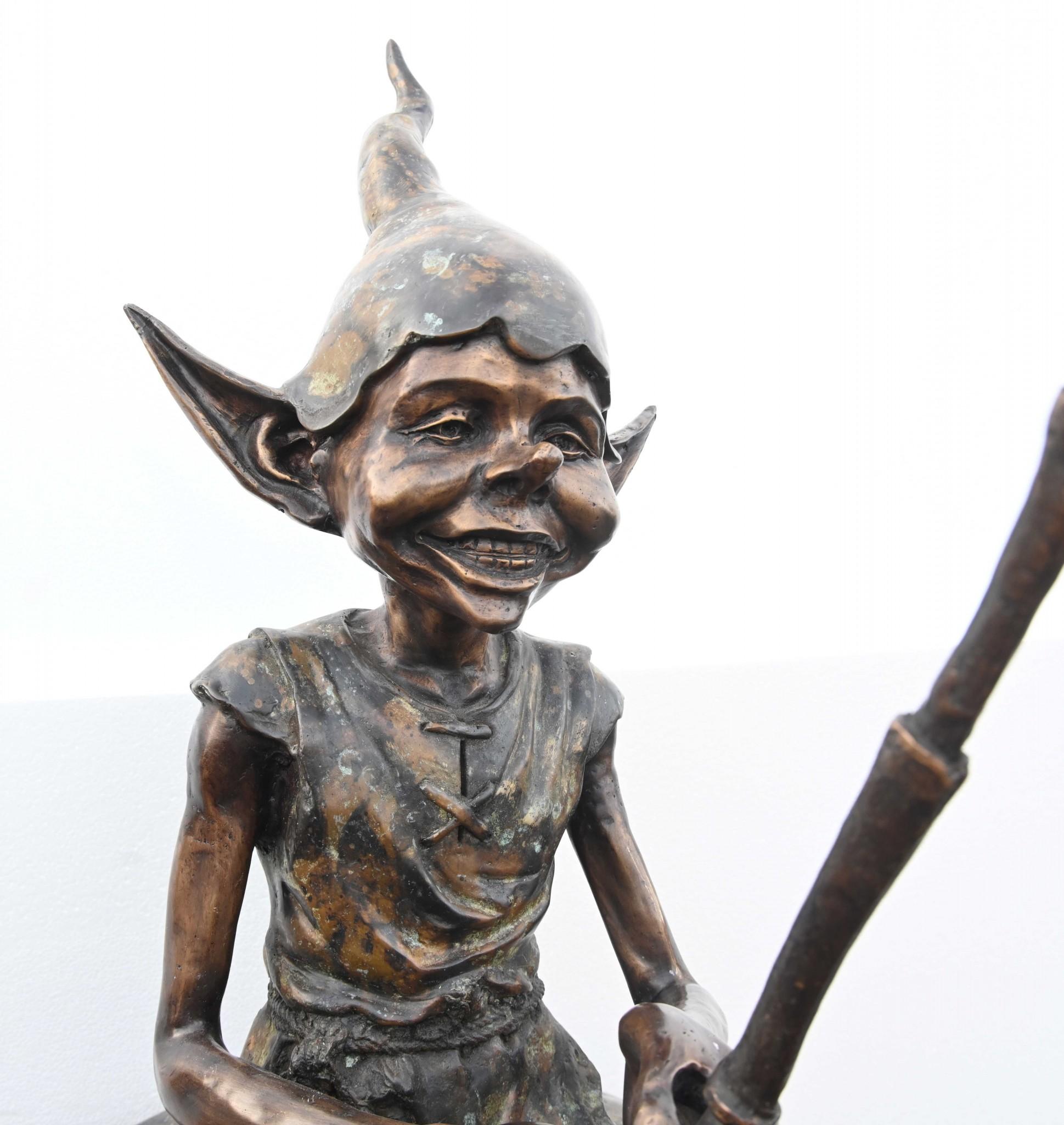 Bronzato Statua di pesca Fairey in bronzo Elph Folletto Fungo Fuso in vendita