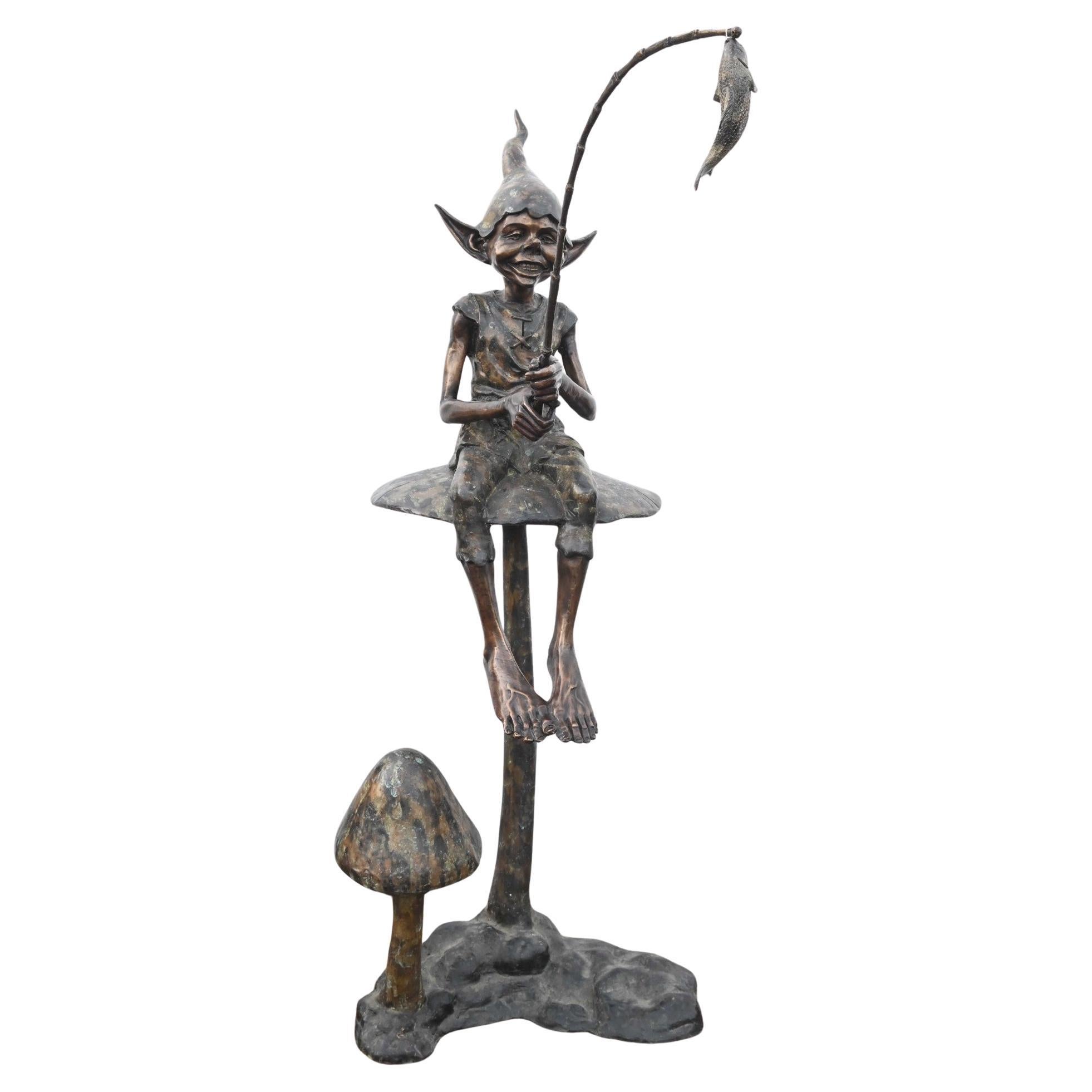 Statua di pesca Fairey in bronzo Elph Folletto Fungo Fuso