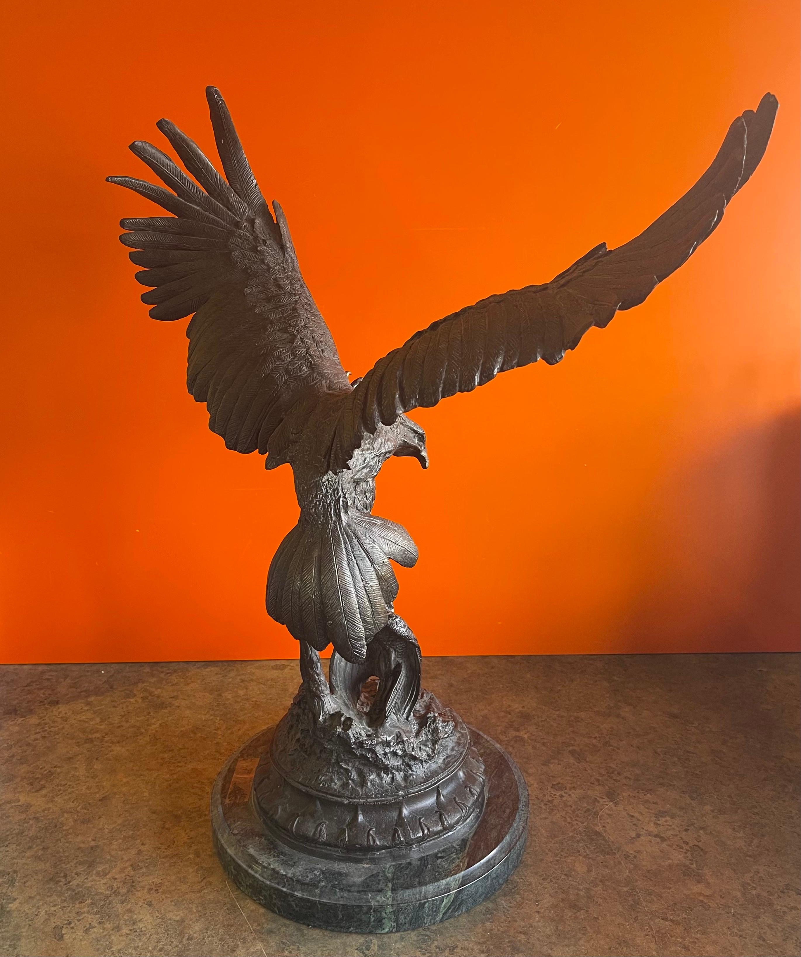 falcon sculpture