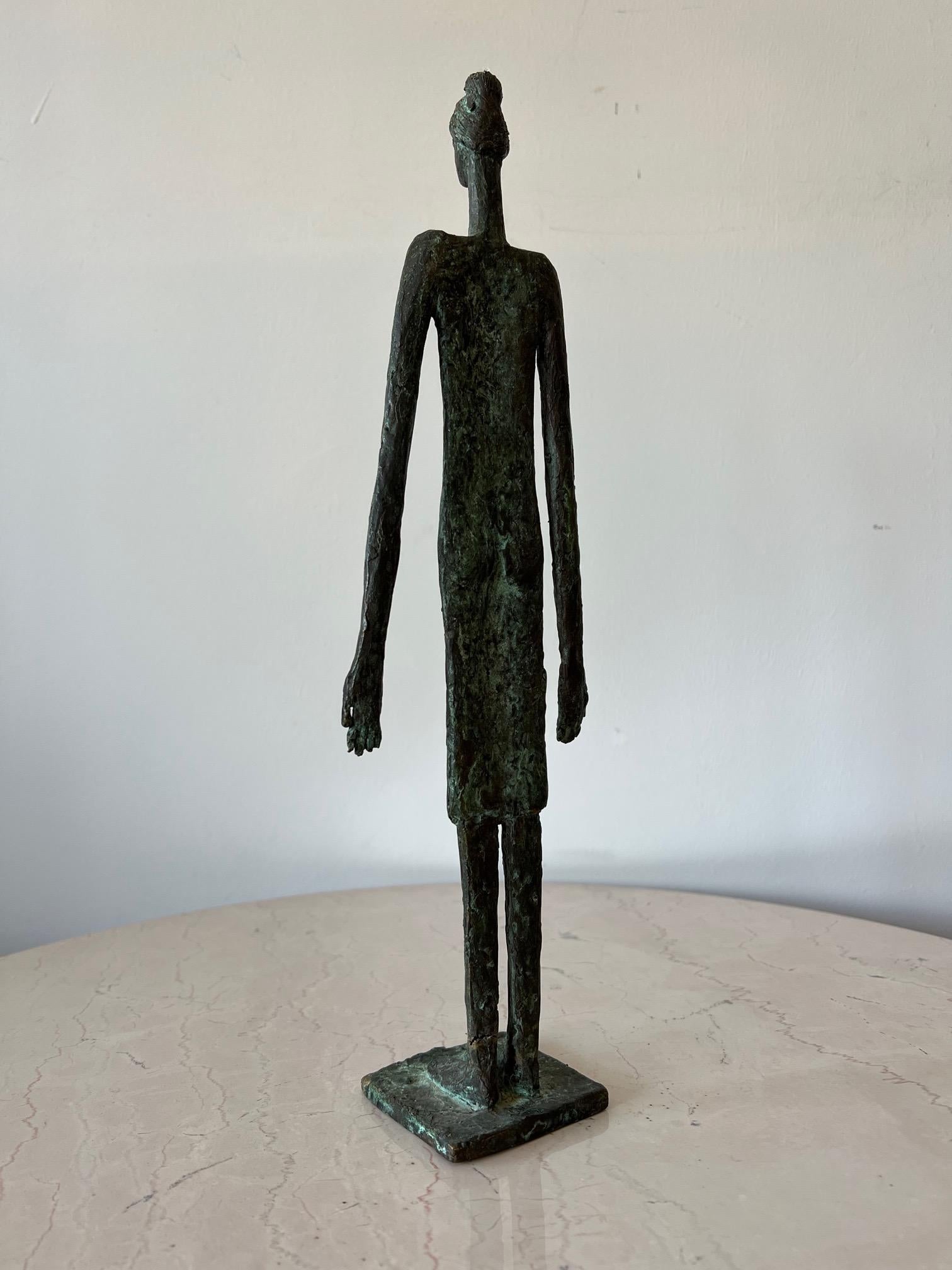 Figure féminine en bronze d'Anne Van Kleeck, années 1960 en vente 3