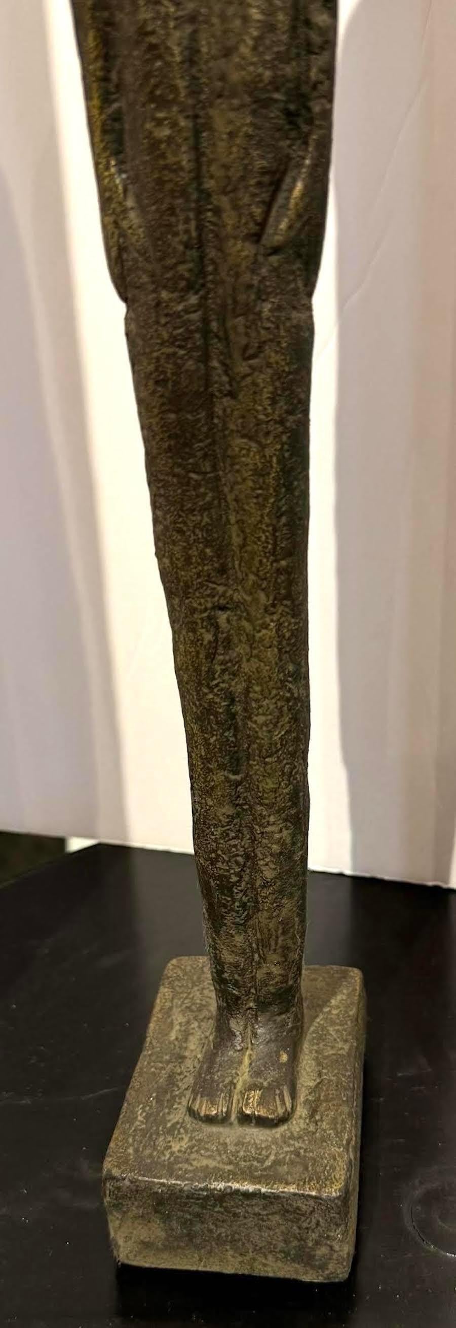 Escultura Mediana Figura Femenina Bronce, Indonesia, Contemporáneo Siglo XXI y contemporáneo en venta