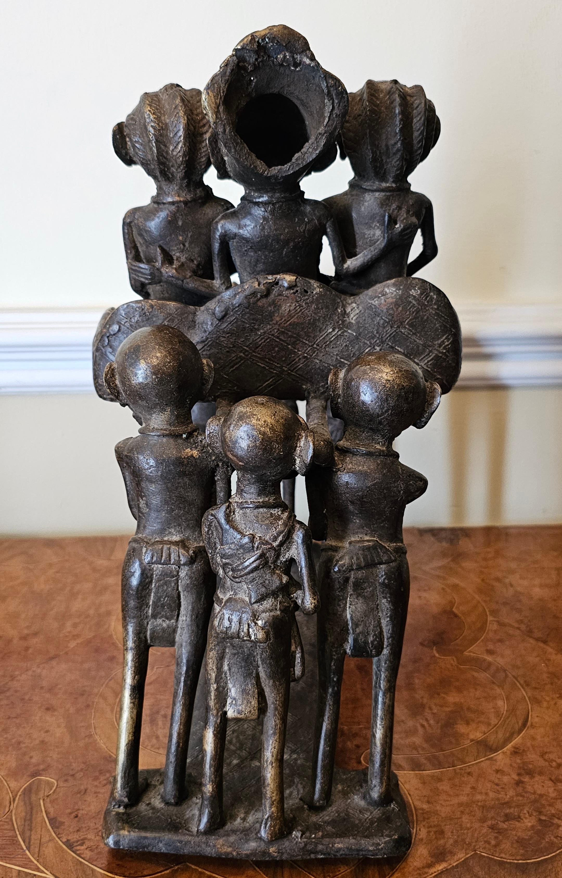 Bronze Figural Group Of African Royal Family On Carrier And Attendants, C. 1920s For Sale 3
