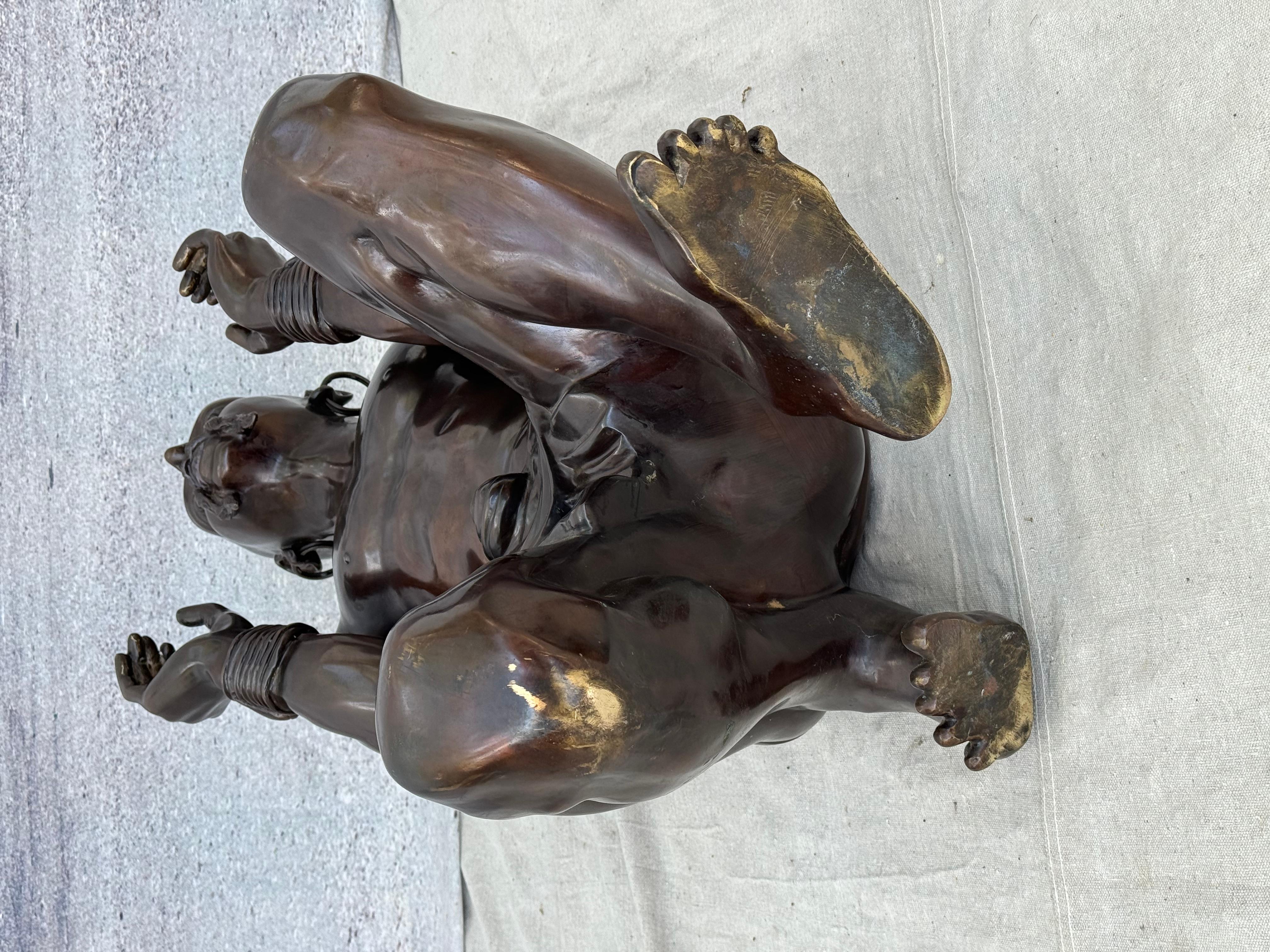Console ou table de canapé orientaliste figurative en bronze en vente 3