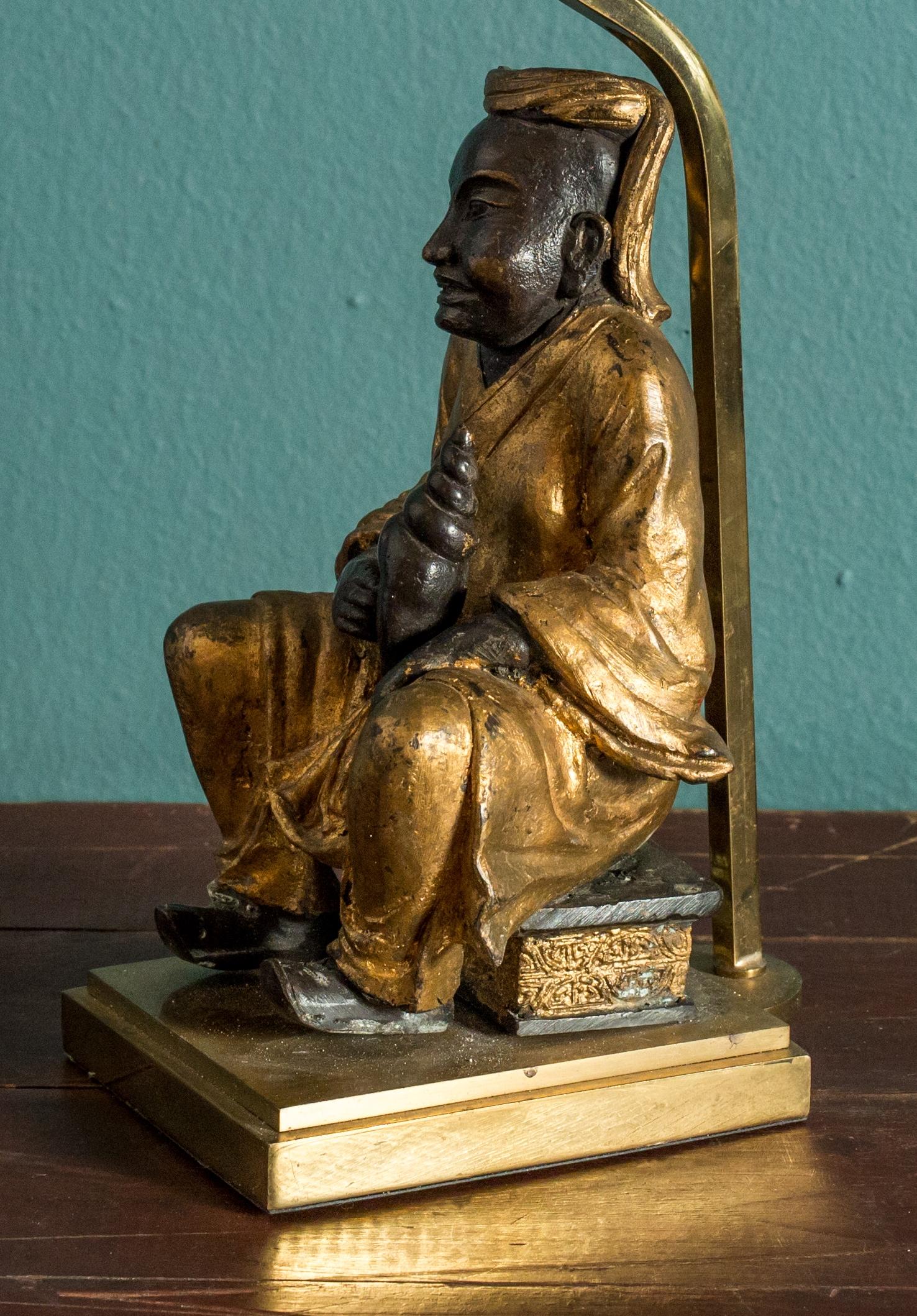 Bronze Figural Table Lamp of Japanese man In Good Condition In Houston, TX