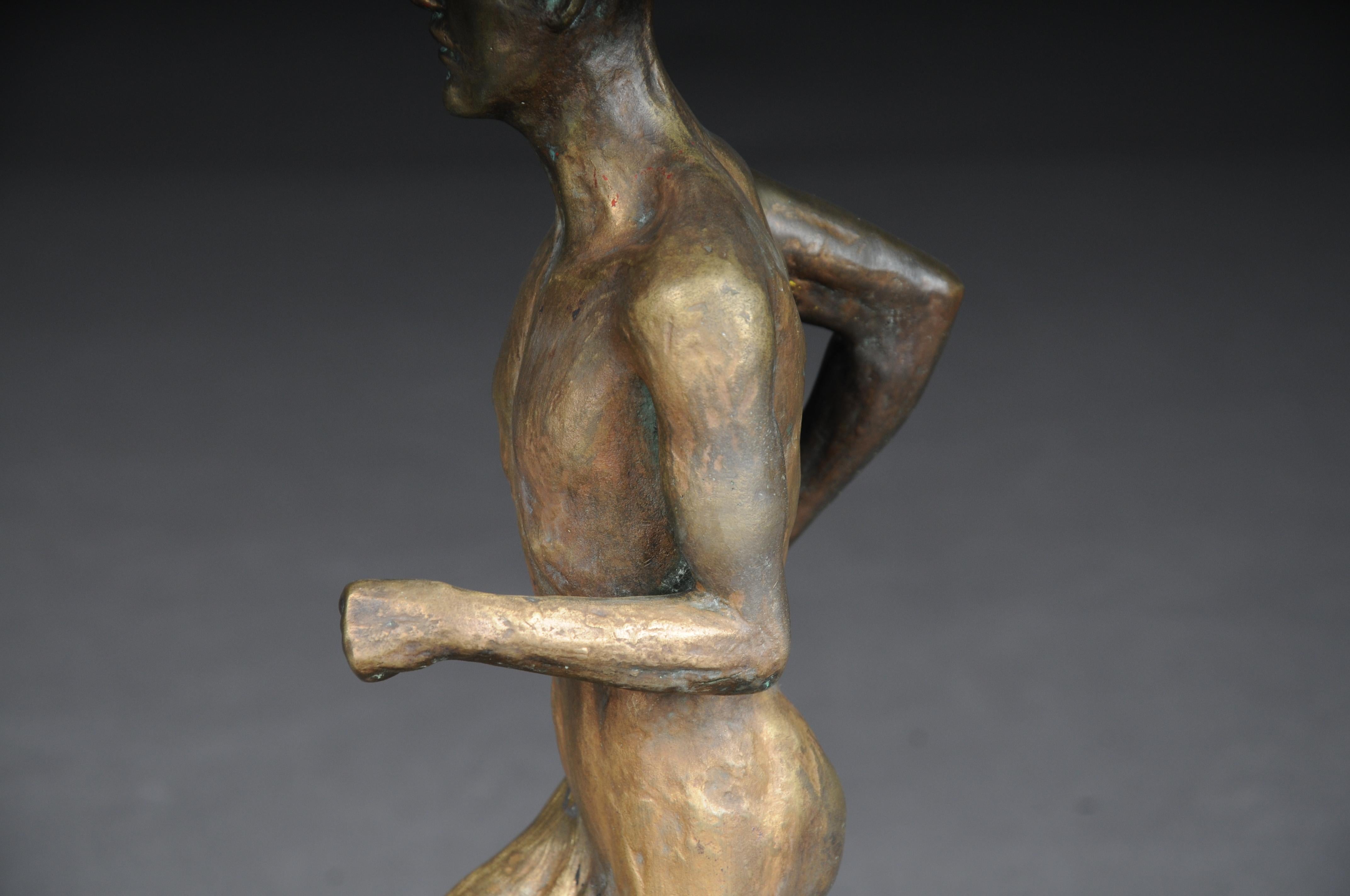 Bronzefigur nach Renée Sintenis 