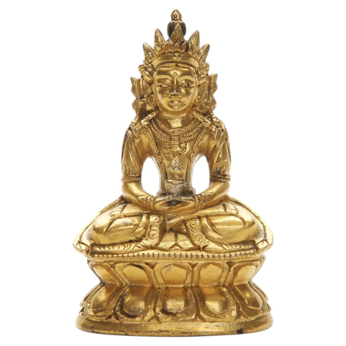 Bronzestatuette „Amitayus-Buddha“, China, 19. Jahrhundert