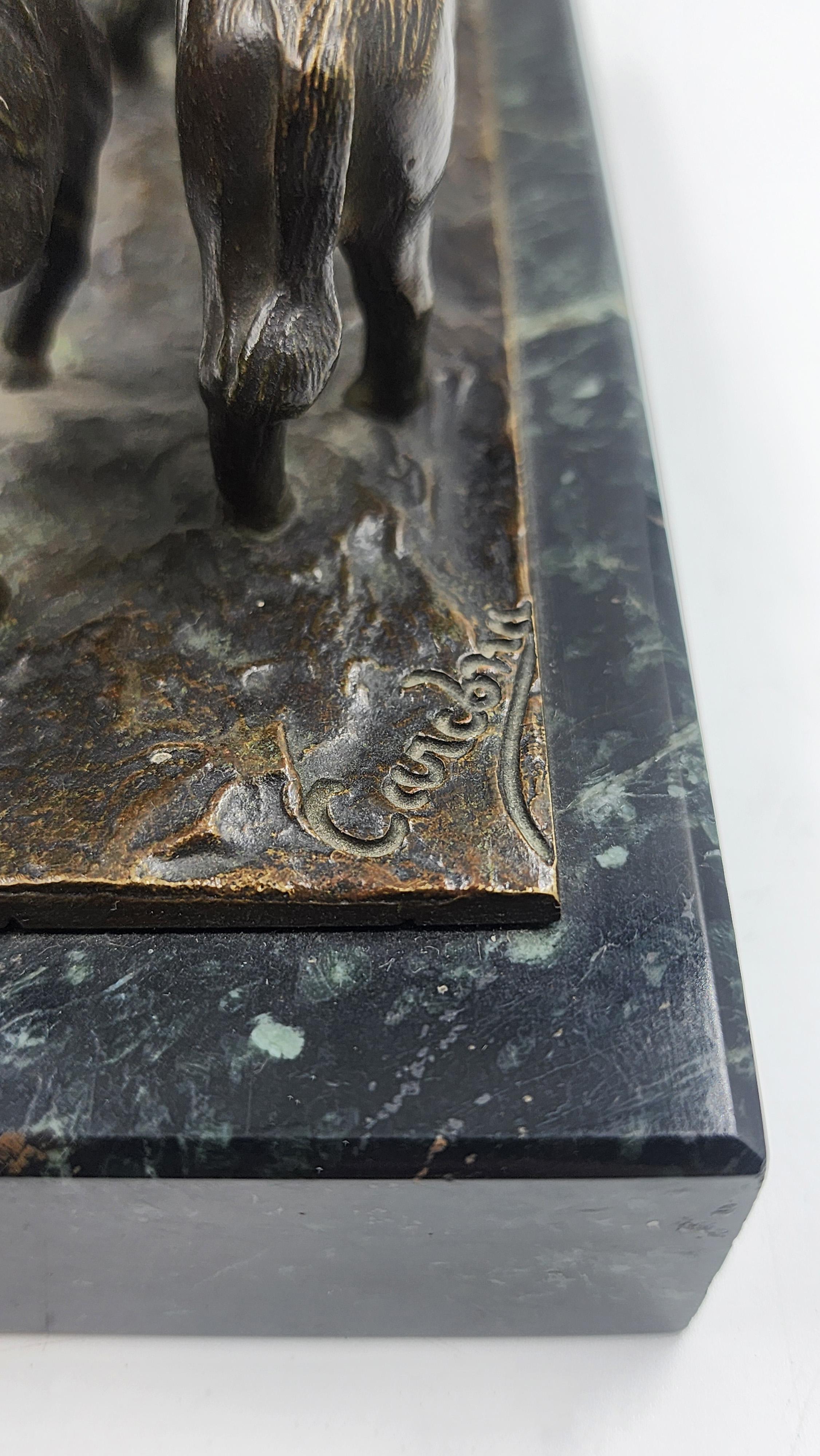 Bronzefigur 