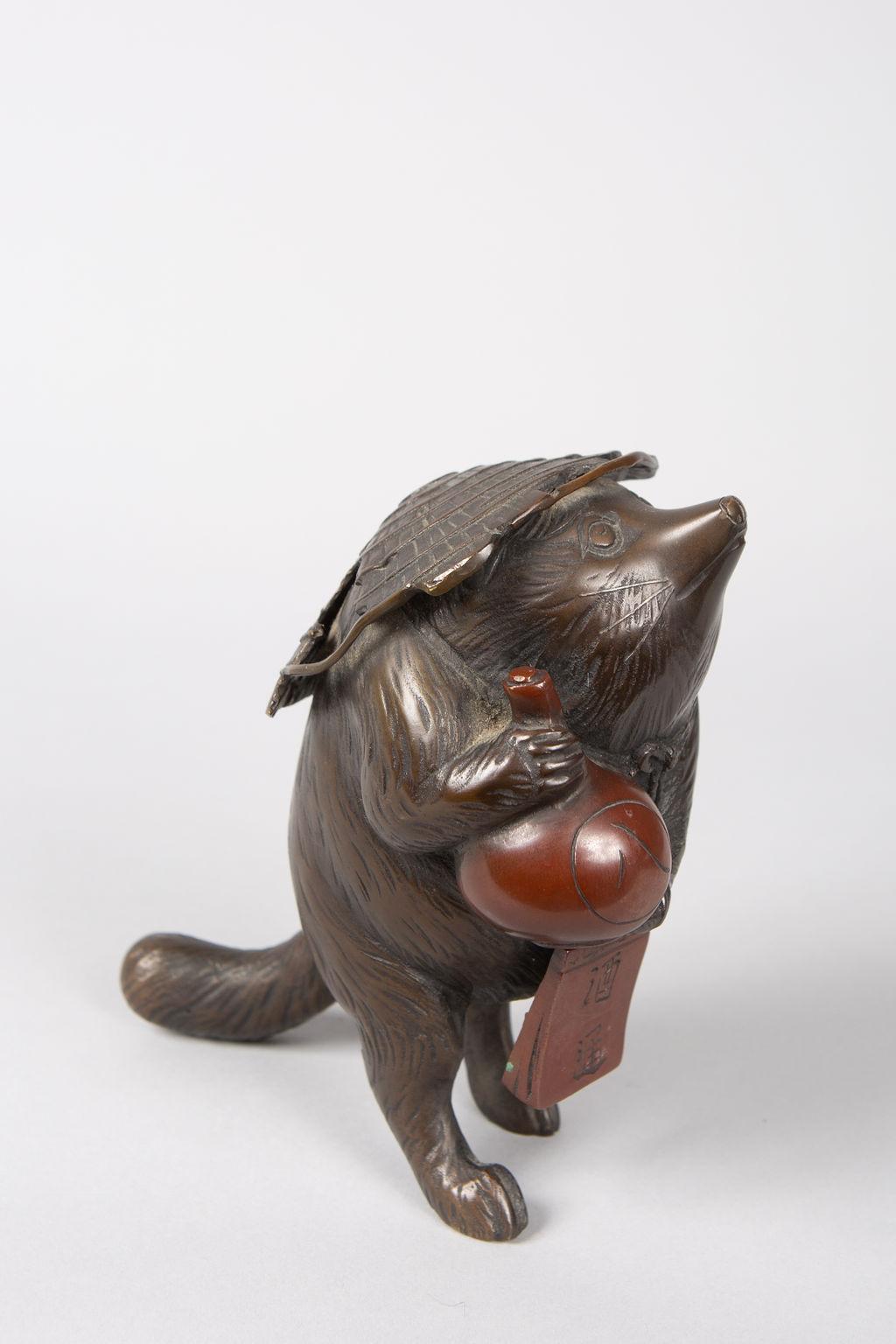 Bronze Figure of a Badger In Good Condition In Hudson, NY