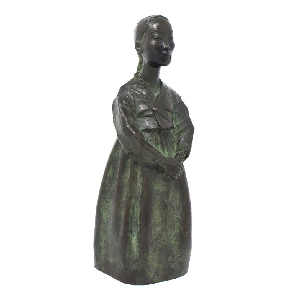 Bronze Figure of a Korean Girl by Eudald Serra i Güell, circa 1940. For Sale 1