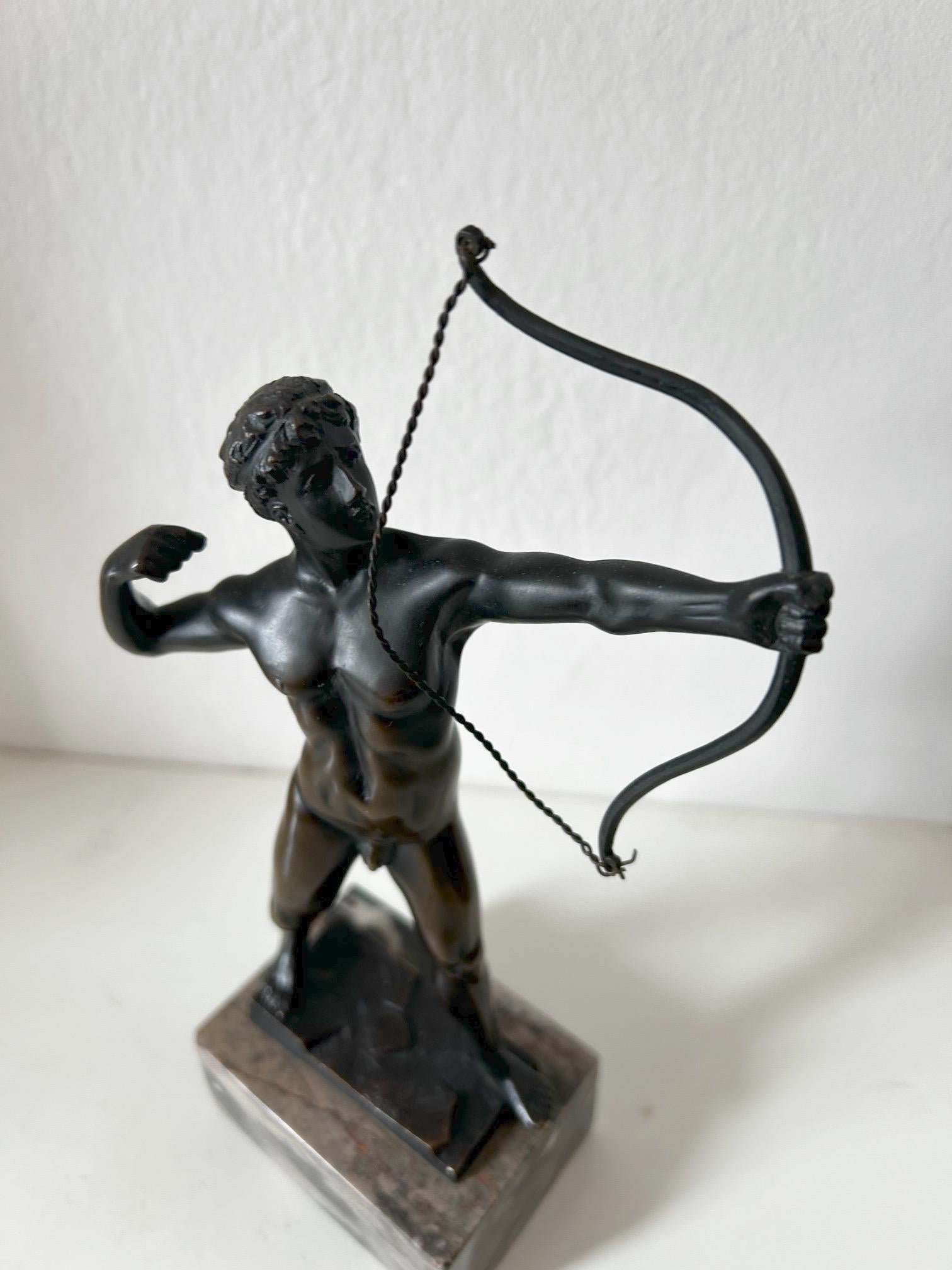 Figure d'archer de Ludwig Graefner du début du 20e siècle Bon état - En vente à LE CANNET, FR