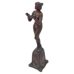 Bronze Figure of an Art Nouveau Young Women circa 1900