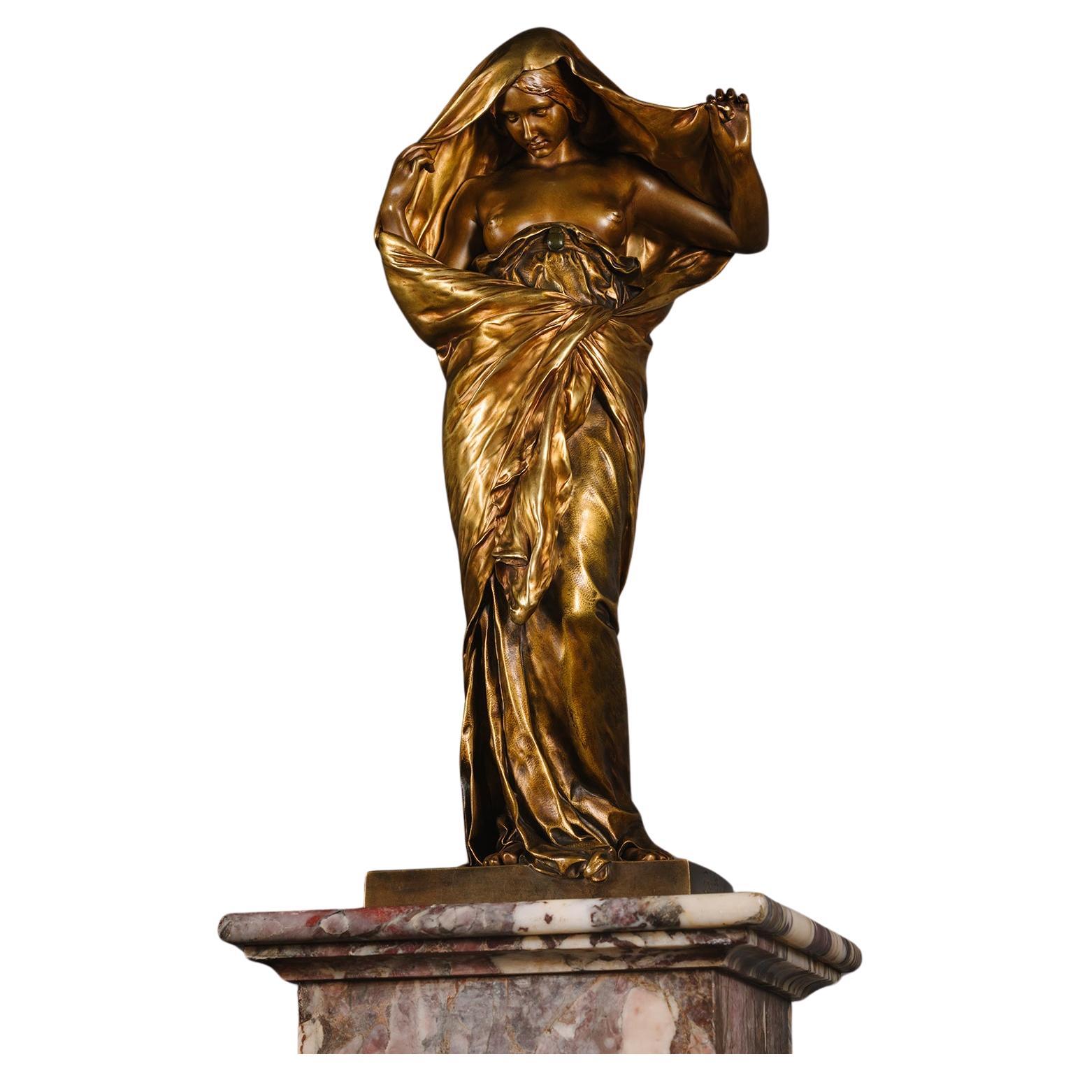 Figura de Bronce de 'La Nature Se Dévoilant Devant La Science' (La naturaleza se desvía de la ciencia)