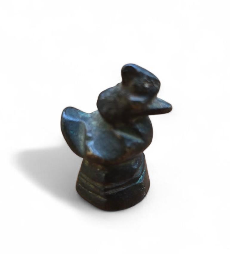 Figurina in bronzo per pesare l'oppio - XIX secolo in vendita 2
