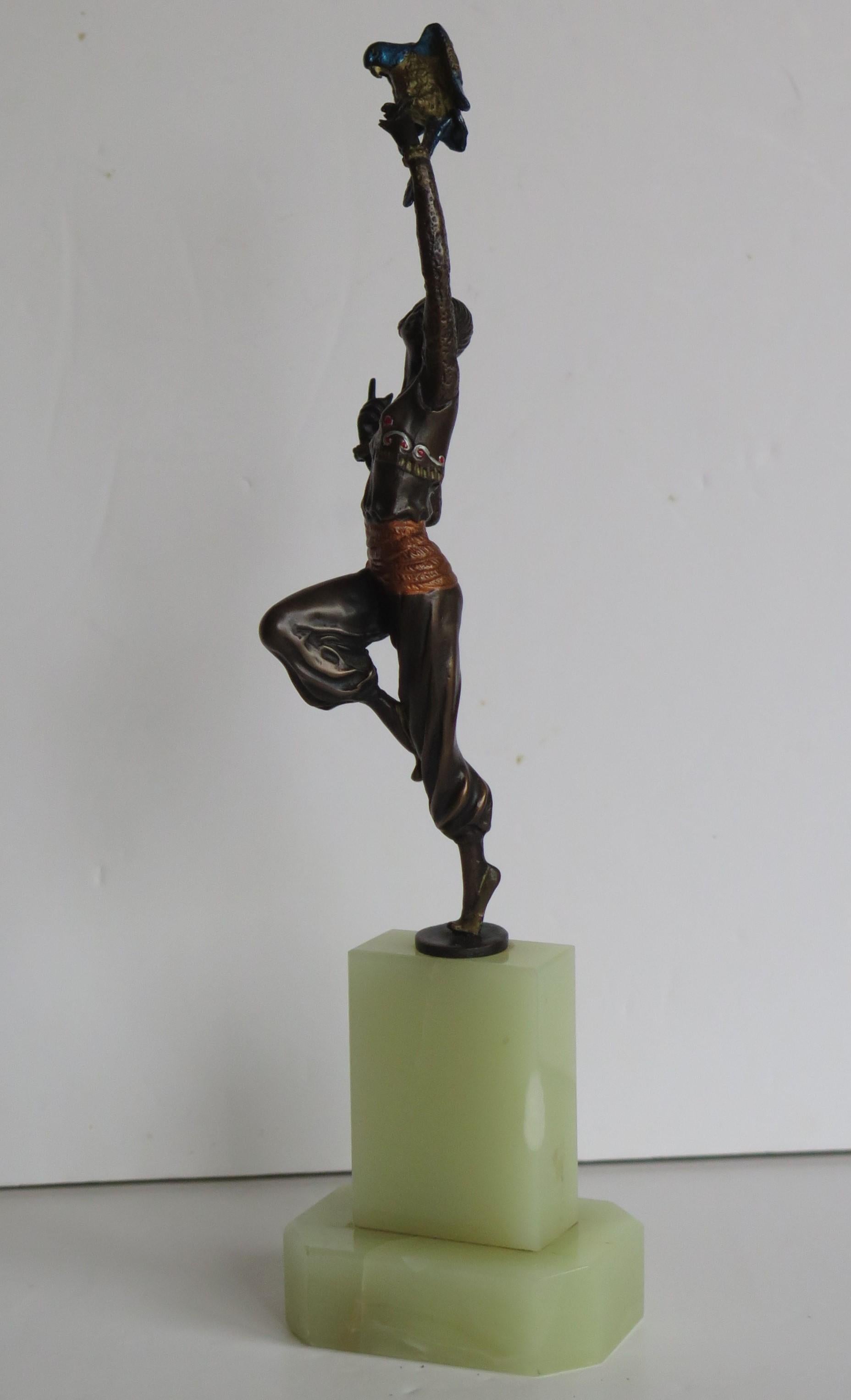Sculpture de figurine en bronze de ou d'après Paul Philippe La Danseur Perroquet, vers 1920 en vente 4