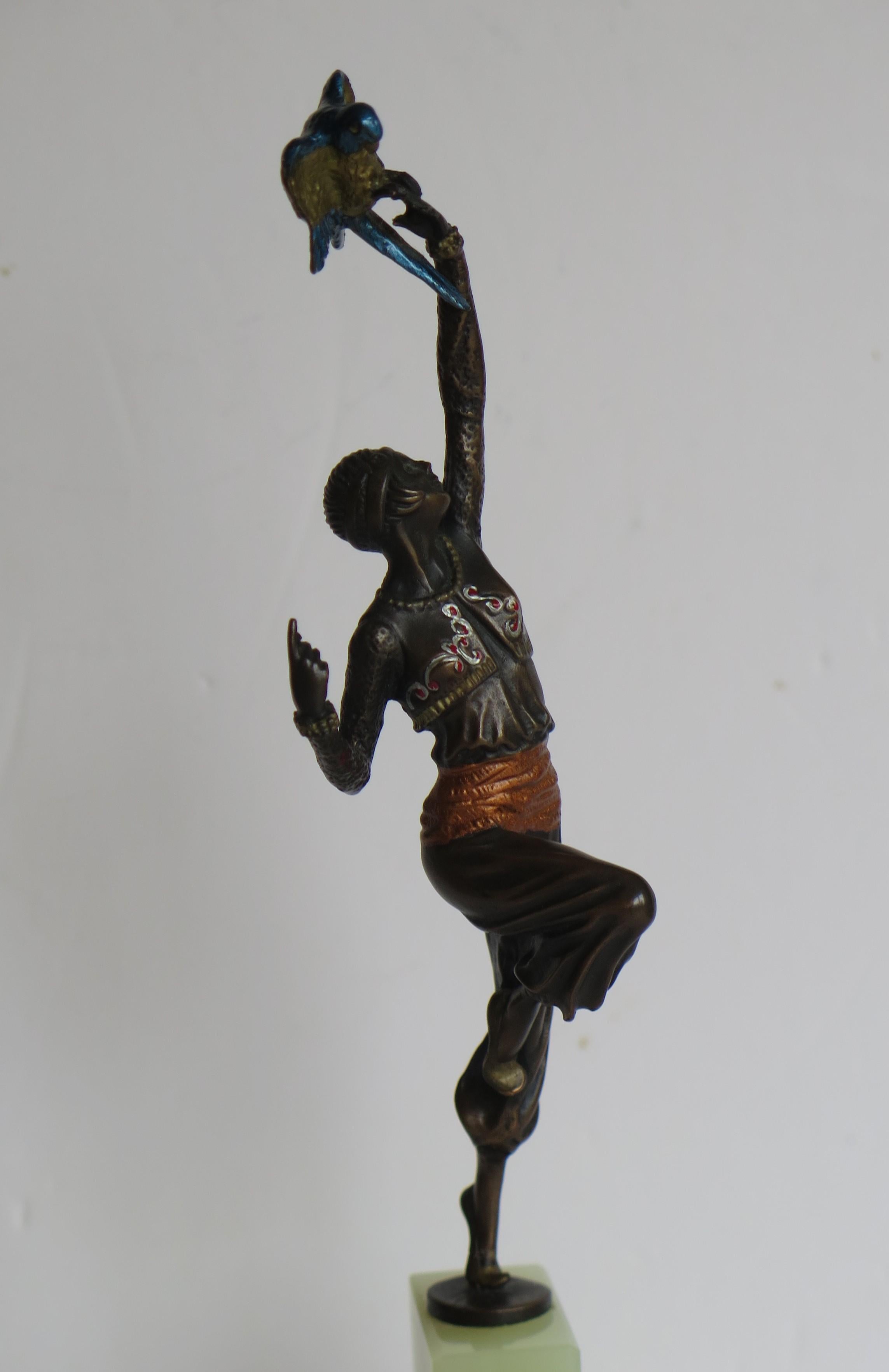 Figurilla de bronce Escultura de o según Paul Philippe La Danseur Perroquet, ca1920 en venta 1
