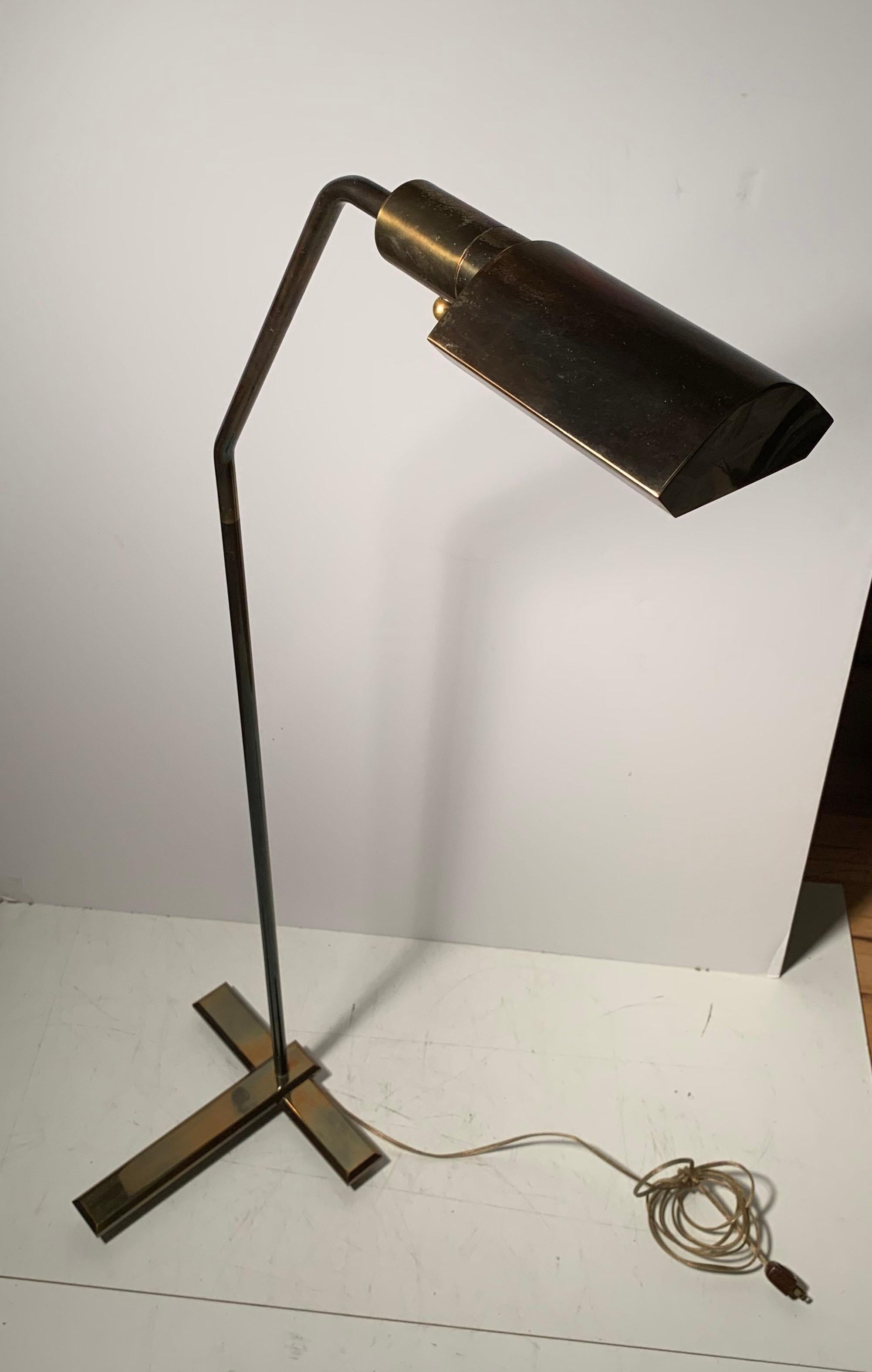 Bronze Finish Task Floor Lamp In Good Condition In Chicago, IL