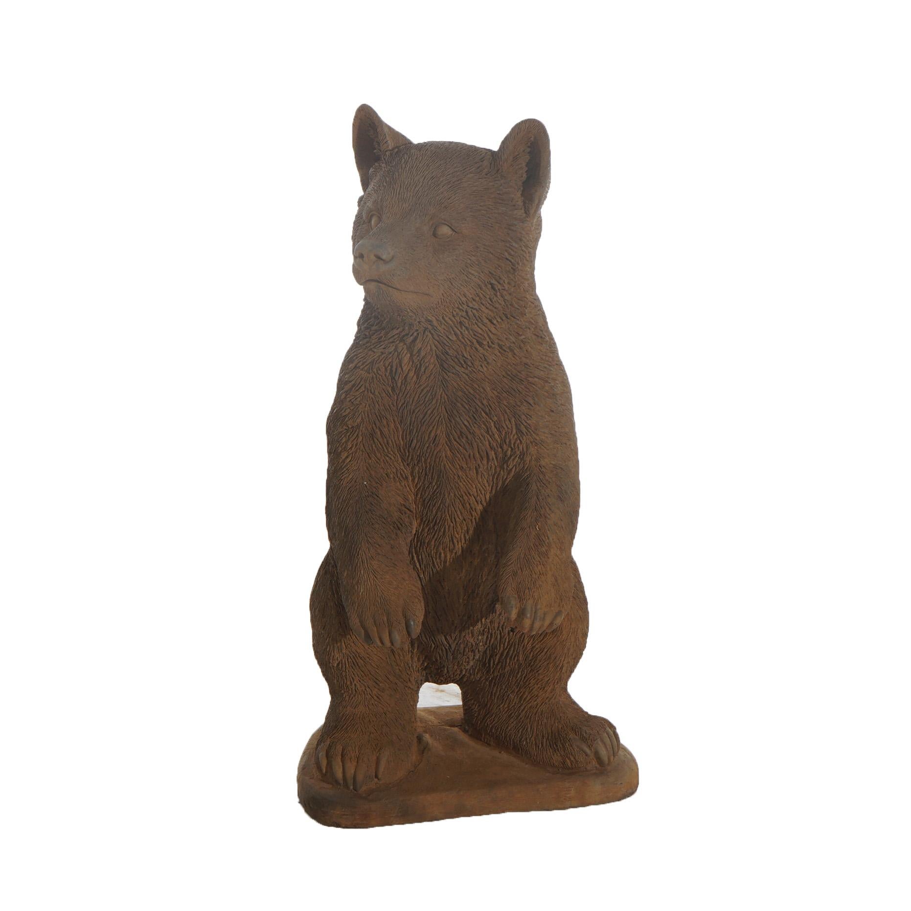 Effet bronze Ourson noir debout en bronze et pierre dure 20e siècle en vente