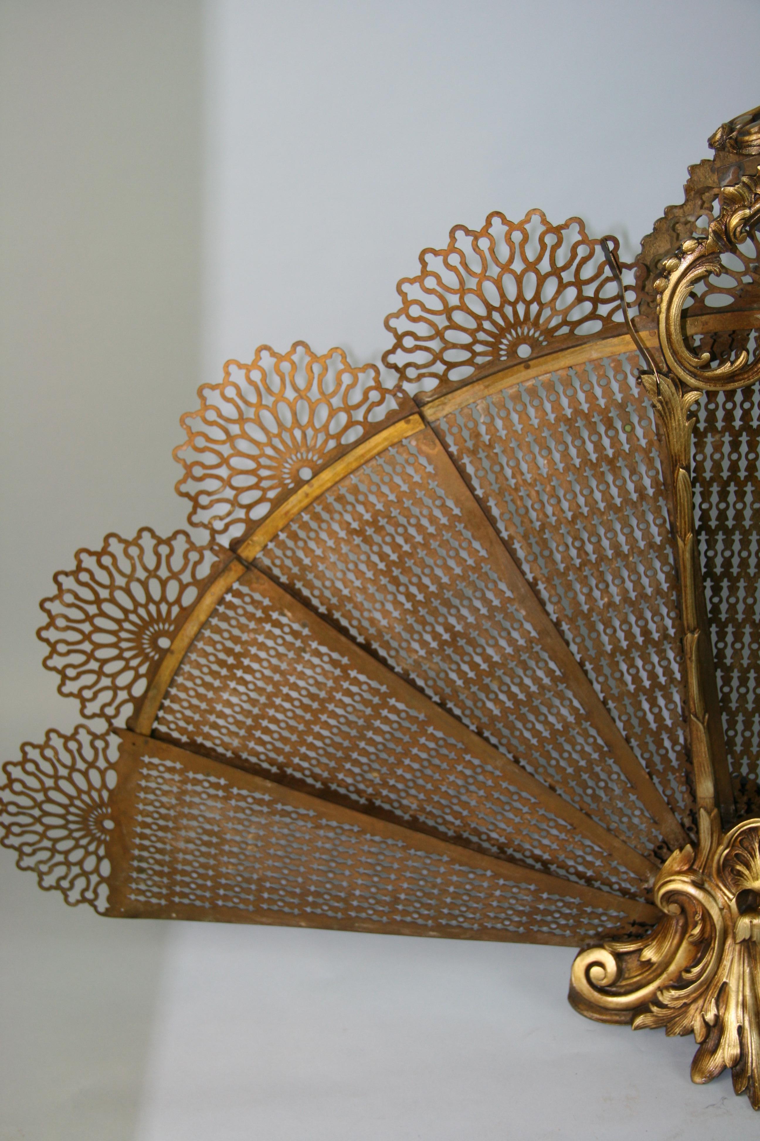 French Brass Pierced Gallery Acanthus Foliage Fire Place Fan Screen , circa 1870 12