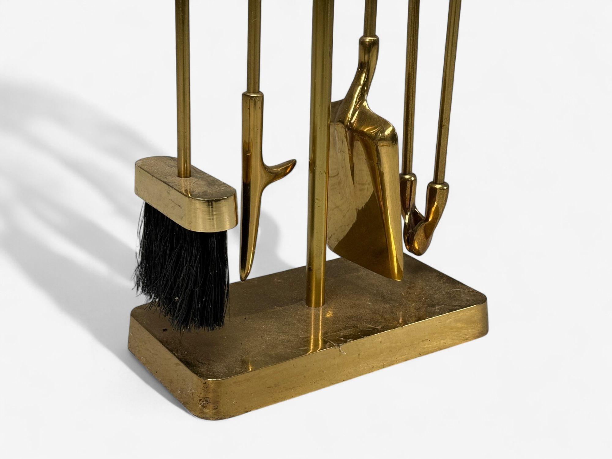 Bronze Fireplace Tool Set with Stand, USA, 20th c. For Sale 2