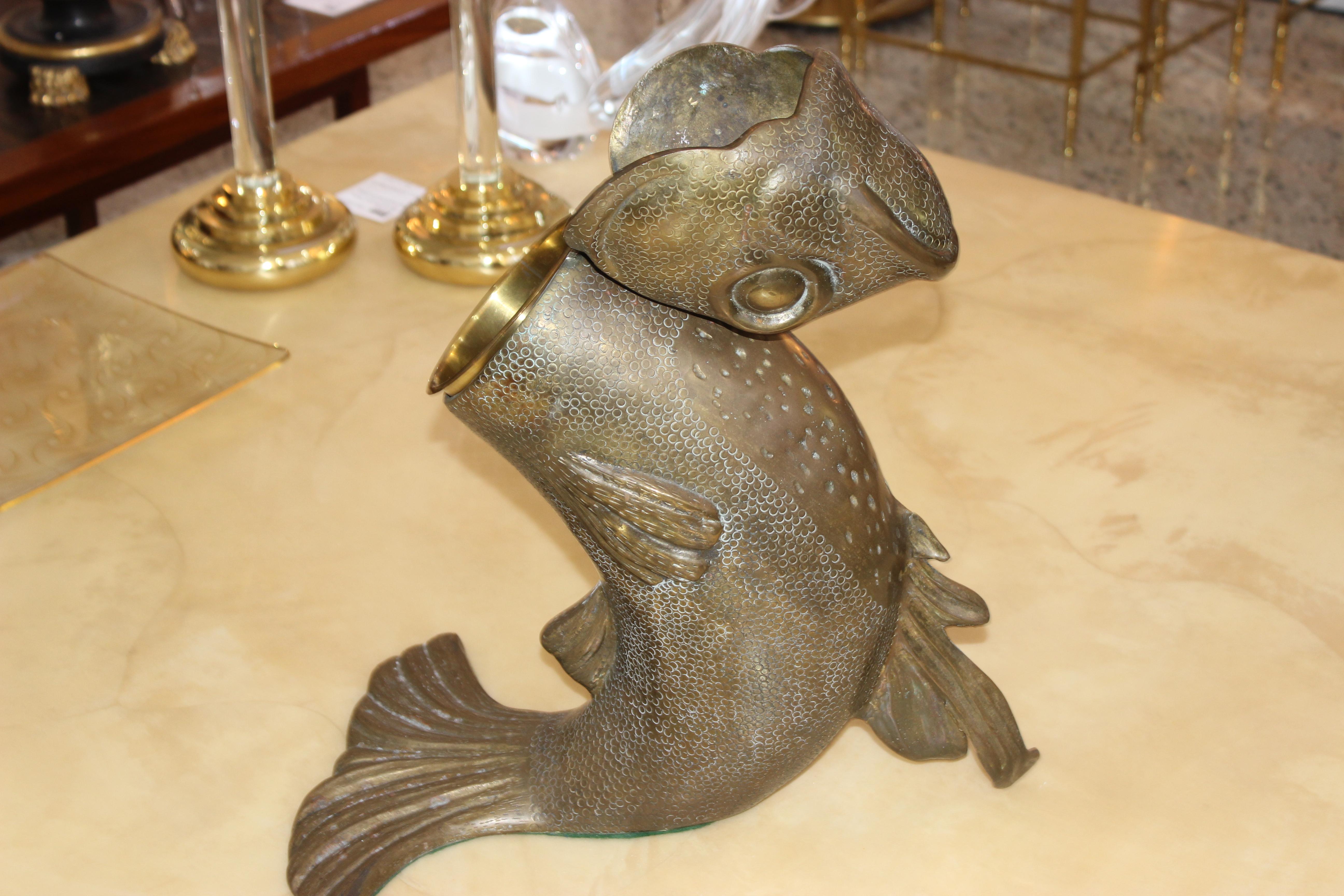 Bronze Fish Form Wine/Champange Cooler In Good Condition In West Palm Beach, FL