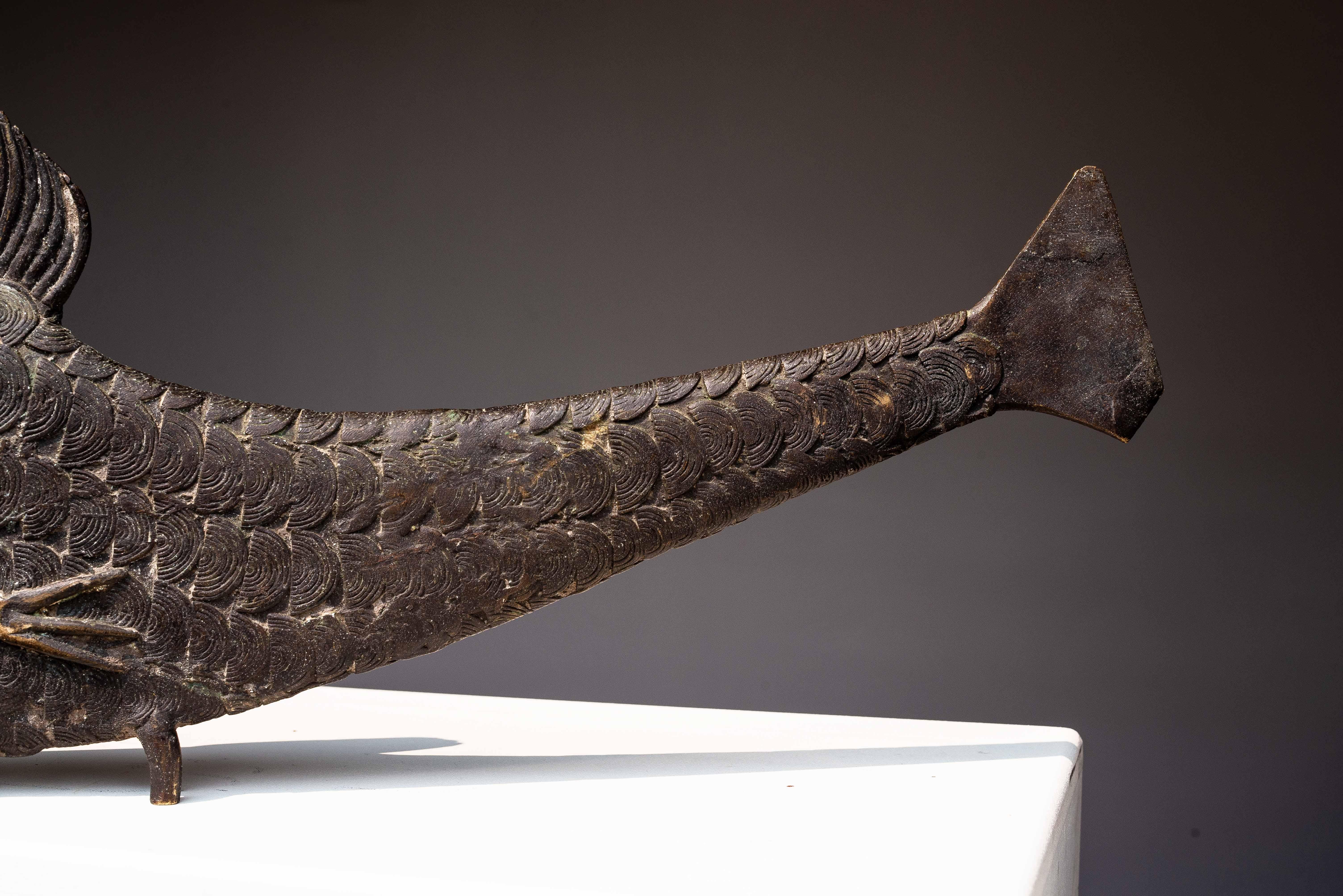 Bronze Fish Sculpture, Benin West Africa, Mid-20th Century Bon état - En vente à ROUEN, FR