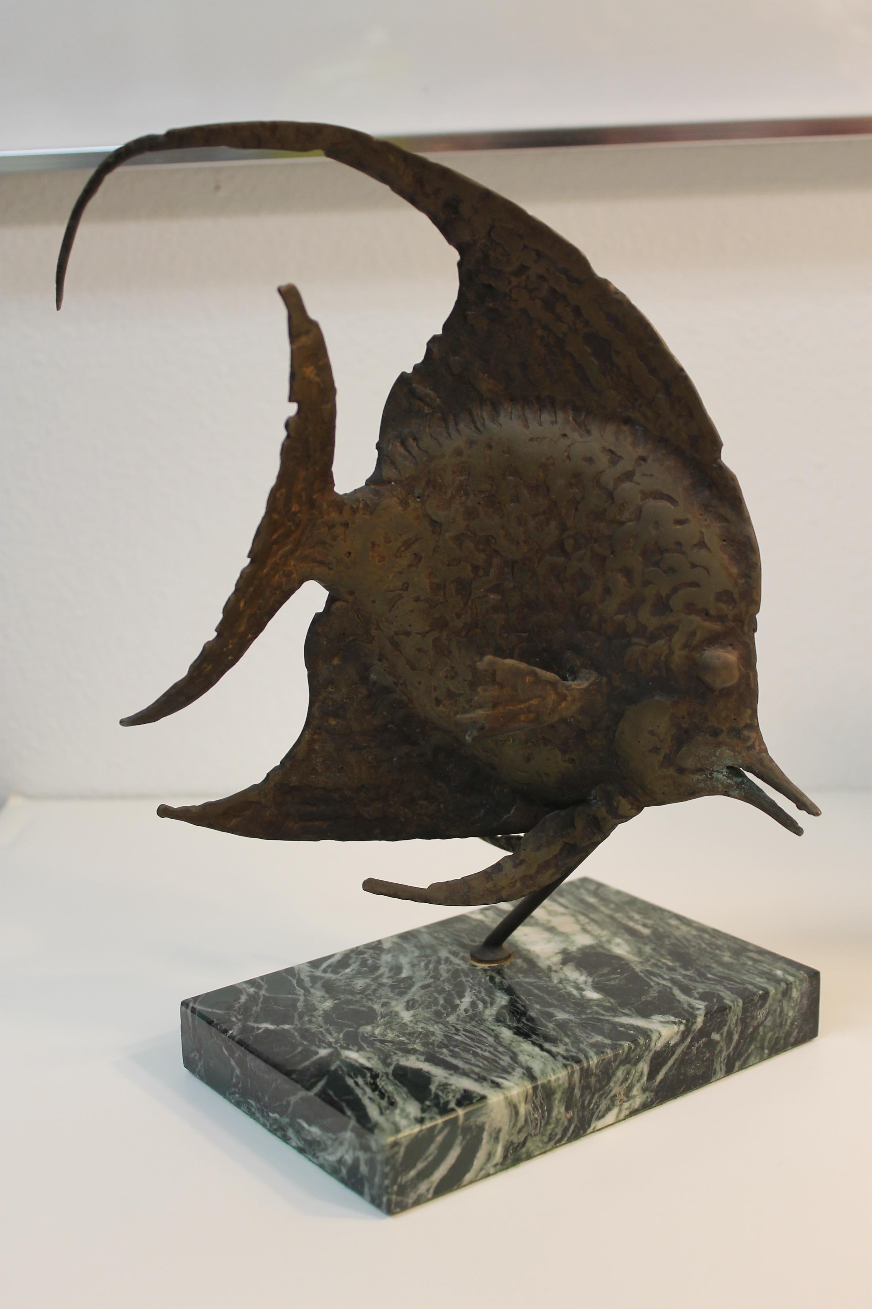 Bronze angel fish sculpture signed G. TATE on marble stand. Fish sculpture on stand measures 7