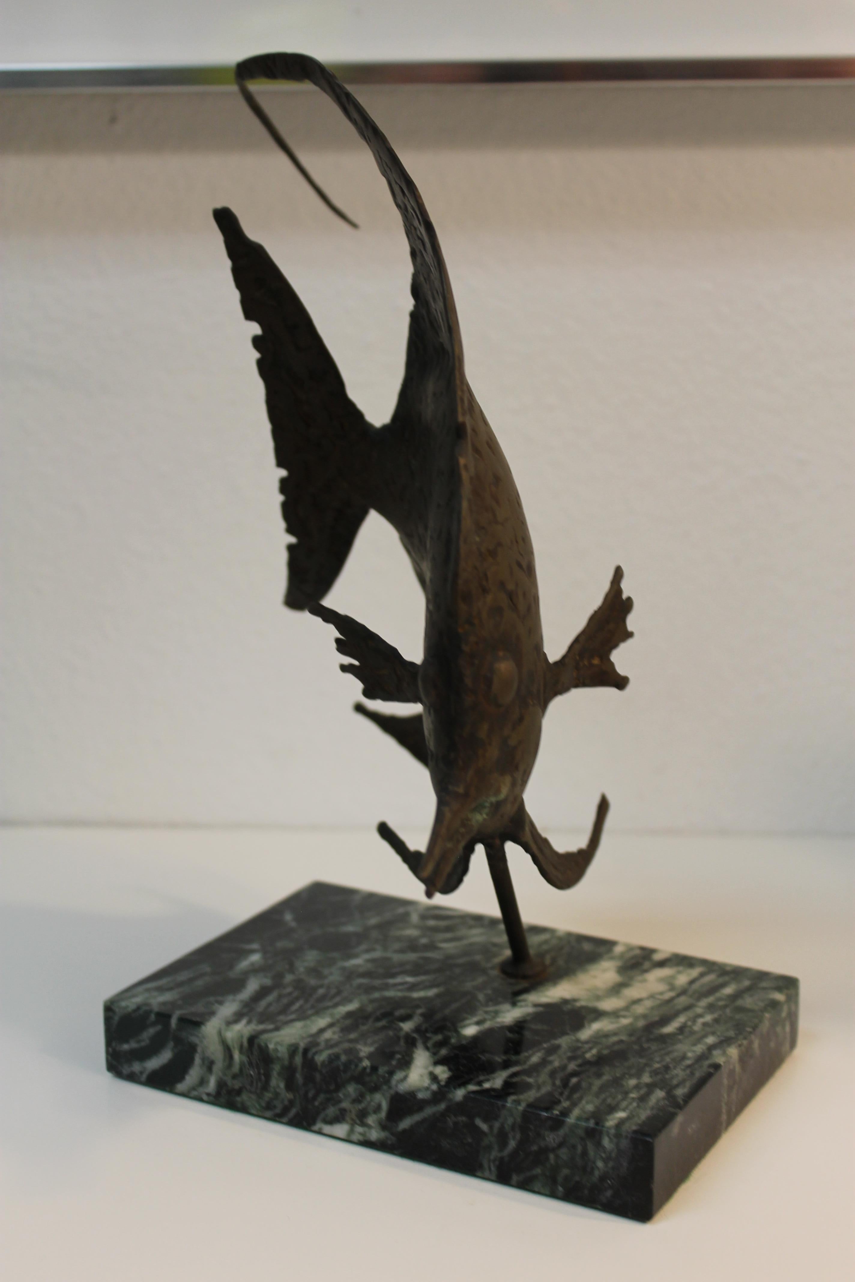 Bronze Fish Sculpture on Marble Base by G. TATE In Good Condition In Palm Springs, CA