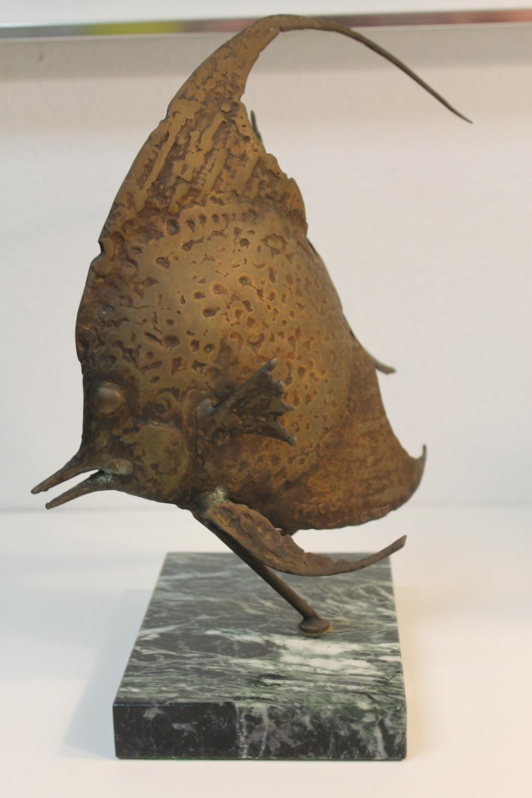 Bronze Fish Sculpture on Marble Base by G. TATE For Sale at 1stDibs