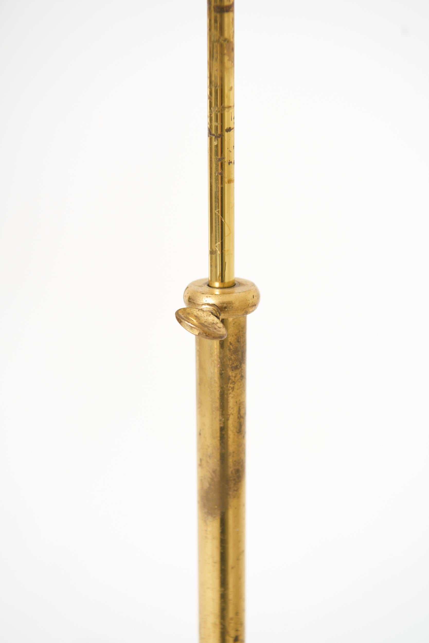 Lámpara de pie de bronce att. a Maison Jansen mediados del siglo XX en venta