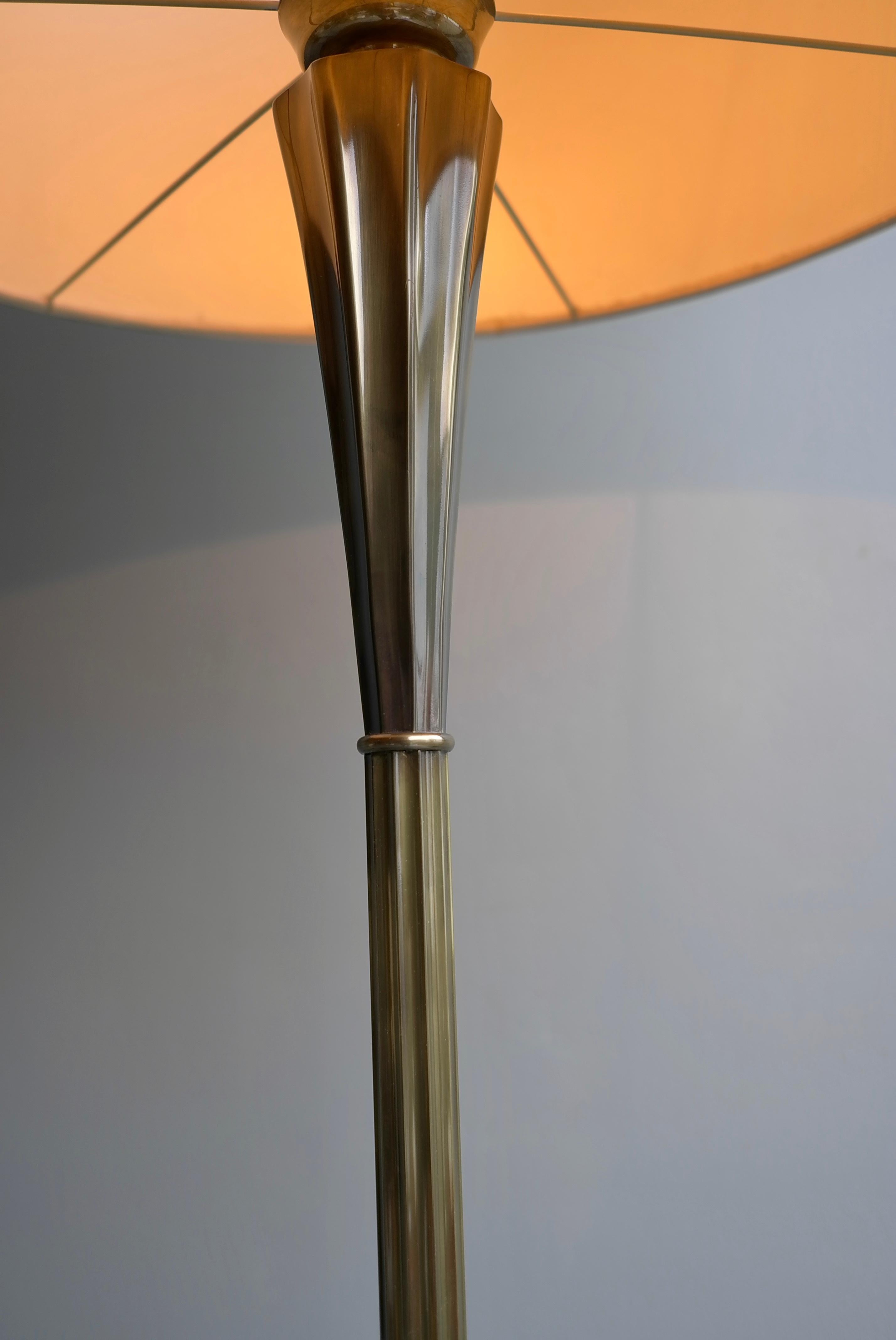 Italian Bronze Floor Lamp with Black Marble Base and Silk Shade, Italy 1970's For Sale