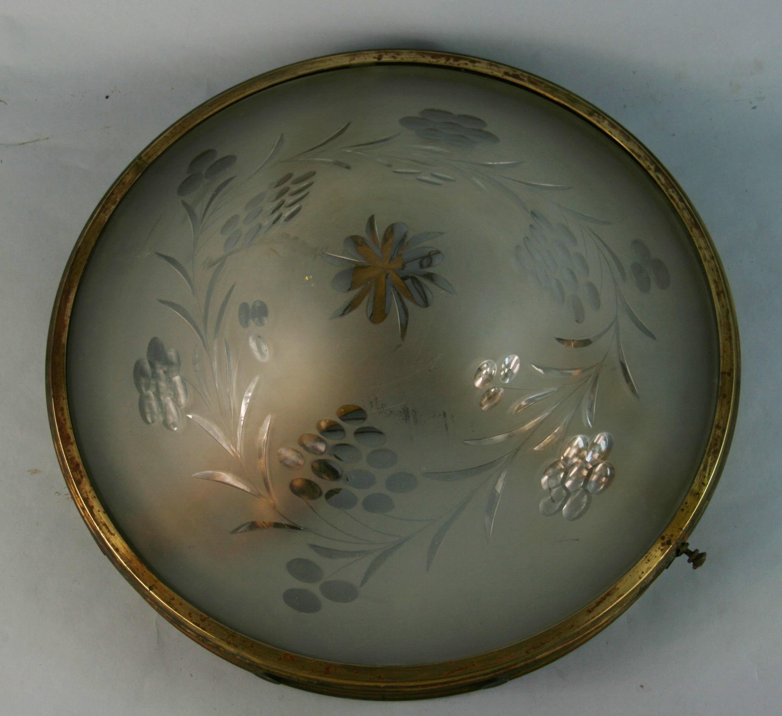 Bronze-Blumenschliff-Kristallglas-Einbaubeleuchtung mit Scharnierplatte, 1910 im Angebot 6