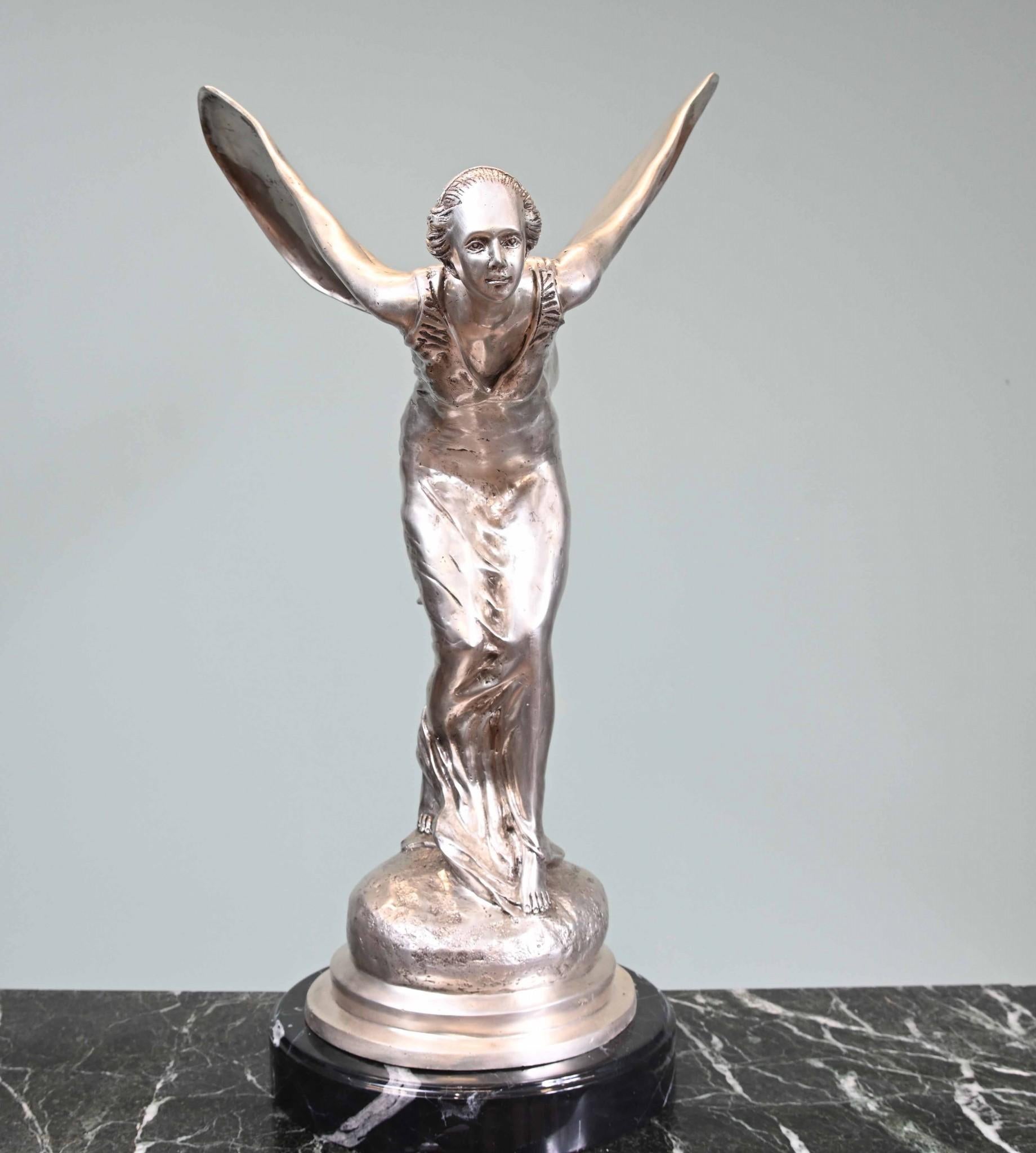 Bronze Flying Lady Statue Art Nouveau Spirit of Ecstacy For Sale 3