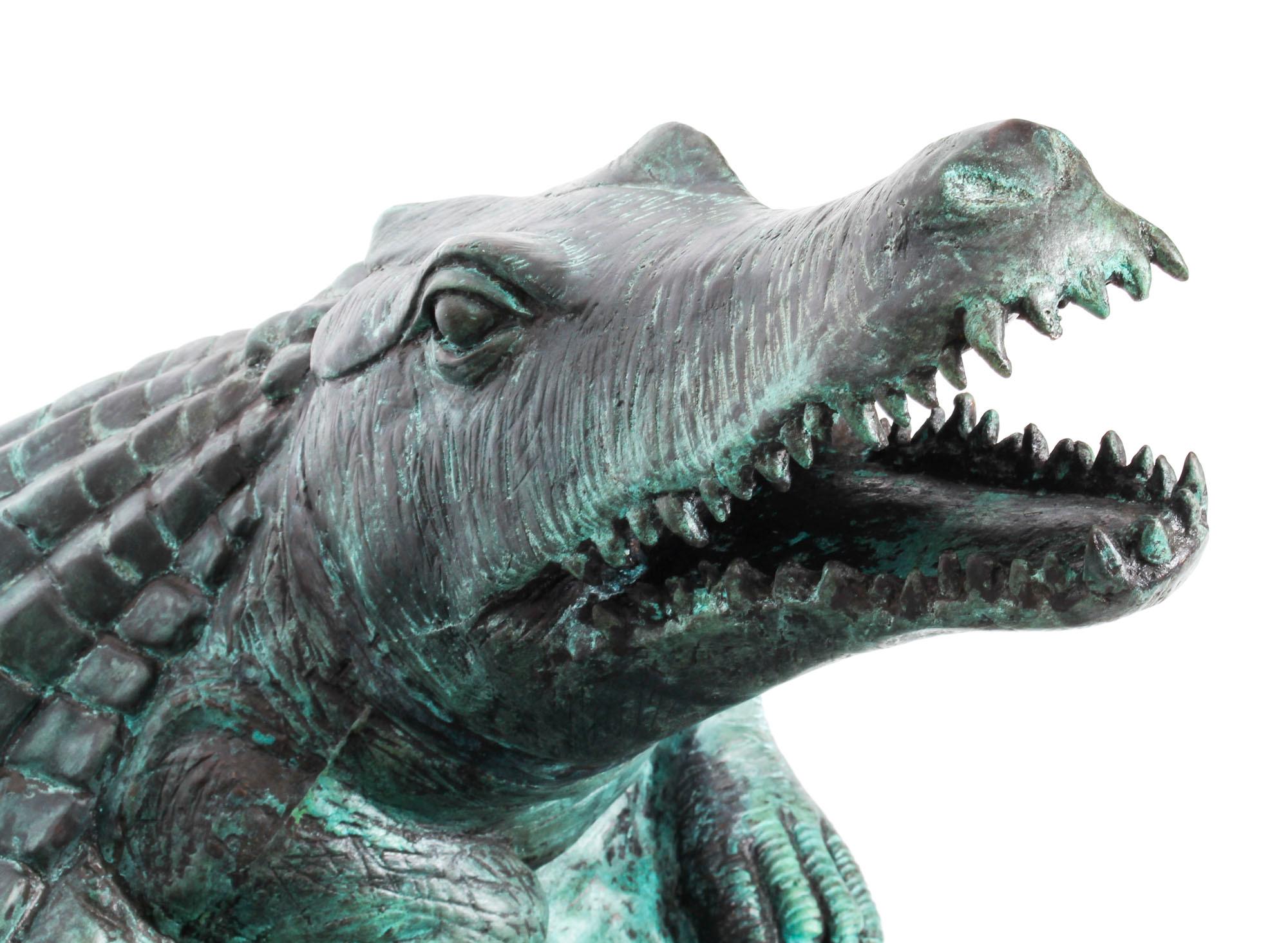 Bronze Garden Statue of Two Crocodiles Alligators Late 20th Century For Sale 1
