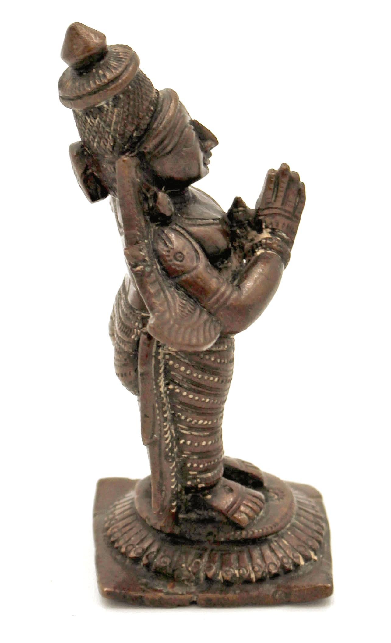 garuda statue kerala