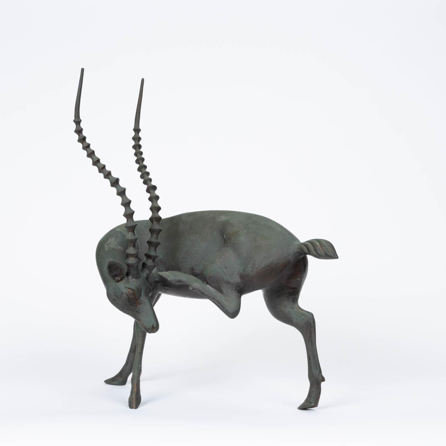 Cast bronze sculpture of a gazelle.

Condition: Excellent vintage condition with age appropriate patina. 

Dimensions: 18” width x 9.5” depth x 22.5” height.