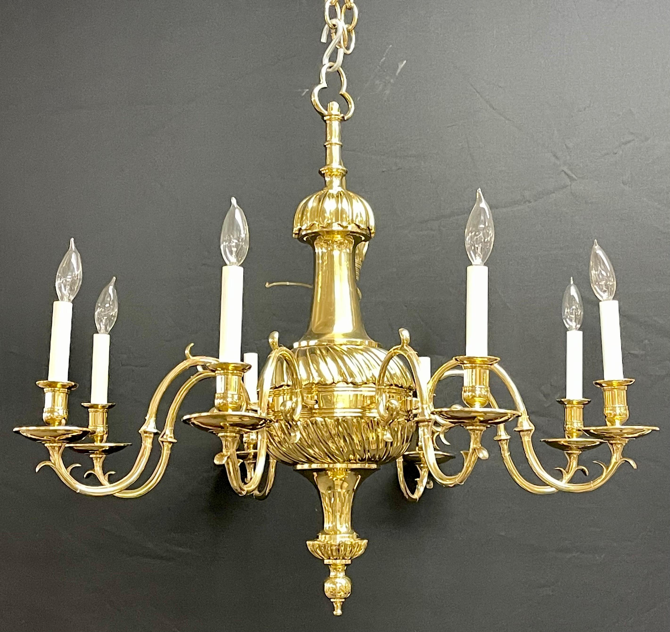 Bronze Georgian Style Chandelier having Eight Lights In Good Condition For Sale In Stamford, CT