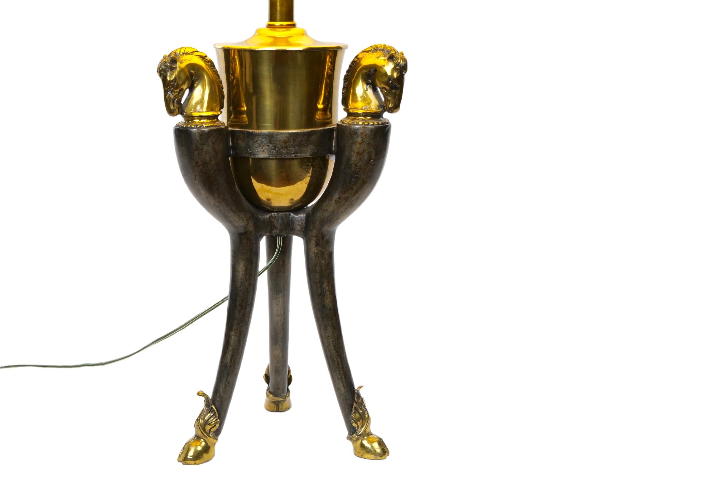  Paire de lampes de table en bronze / laiton doré Sculpture à tête de cheval en vente 6