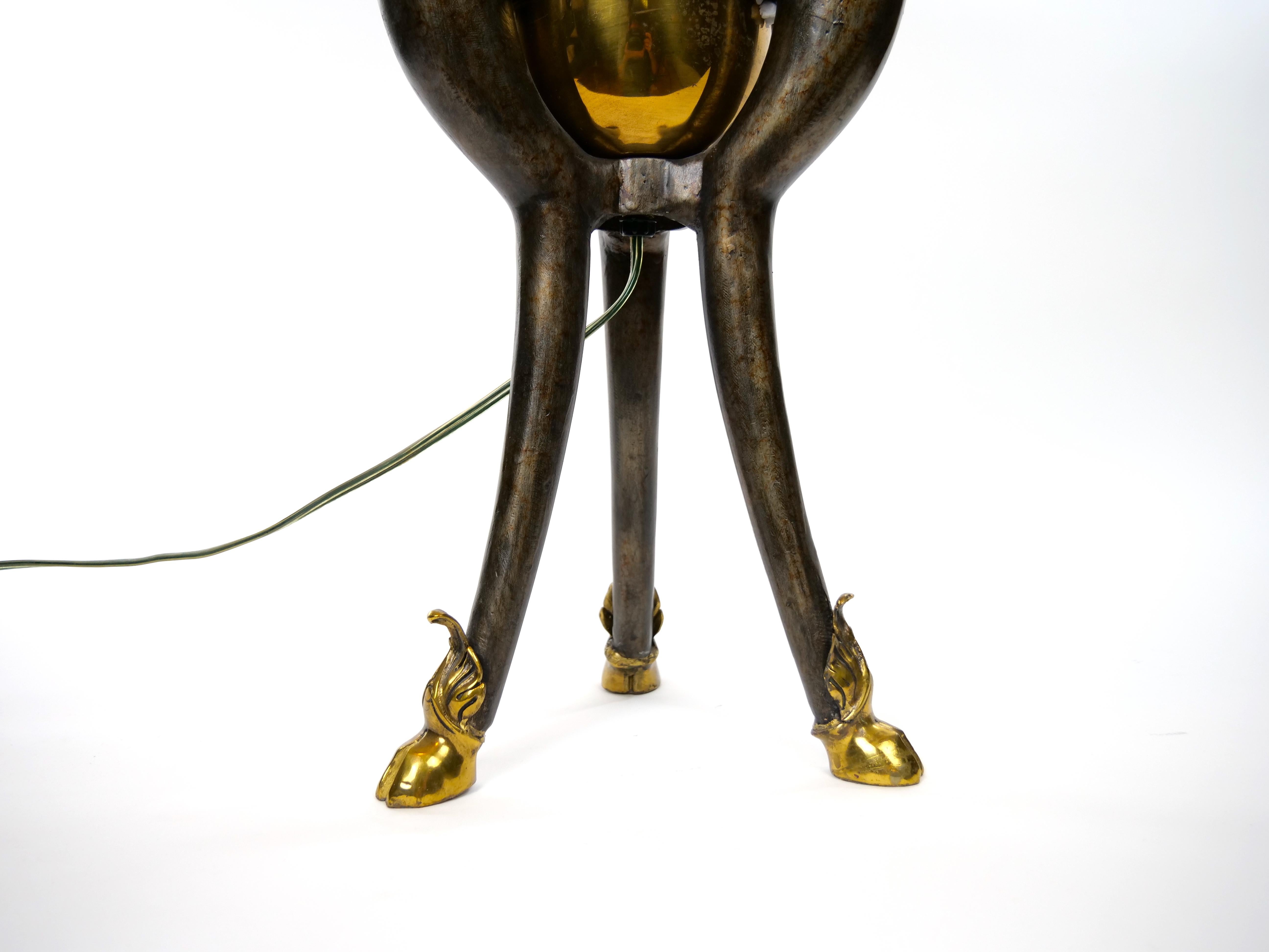  Paire de lampes de table en bronze / laiton doré Sculpture à tête de cheval en vente 9