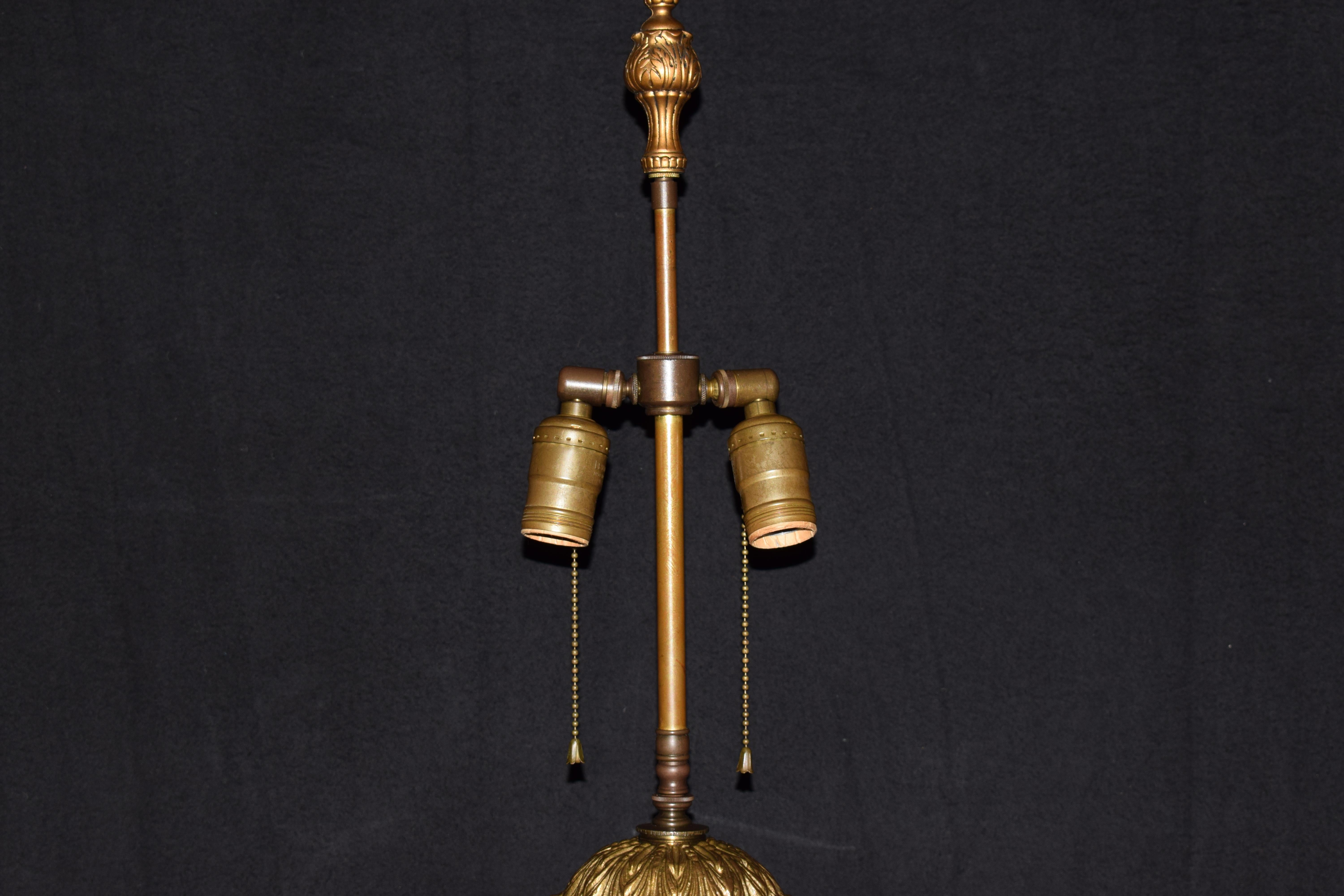 Base de lampe en bronze et bronze doré Bon état - En vente à Atlanta, GA