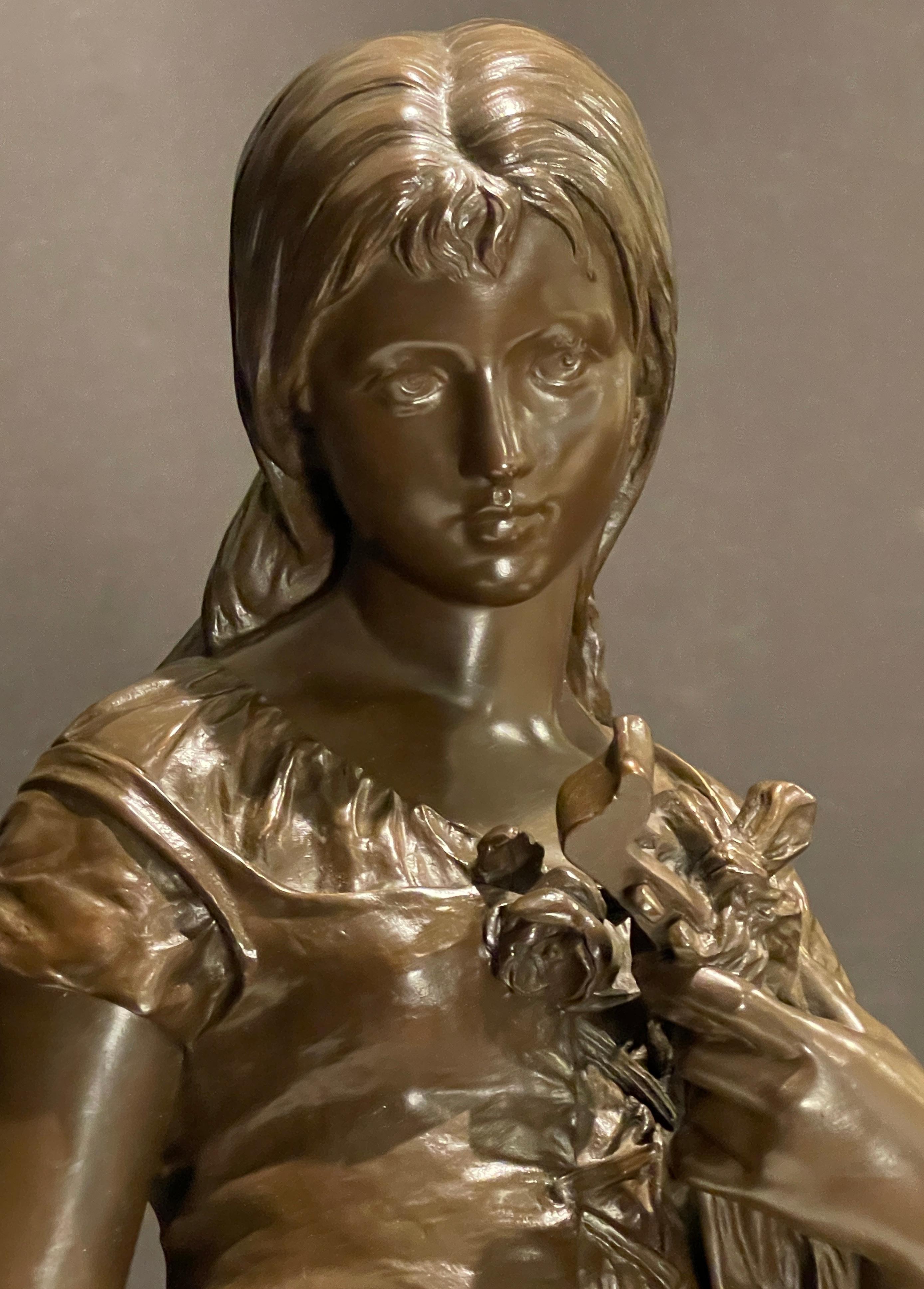 Bronze junges Mädchen von Hippolyte Francois Moreau „Mignon“ aus Bronze (Französisch) im Angebot