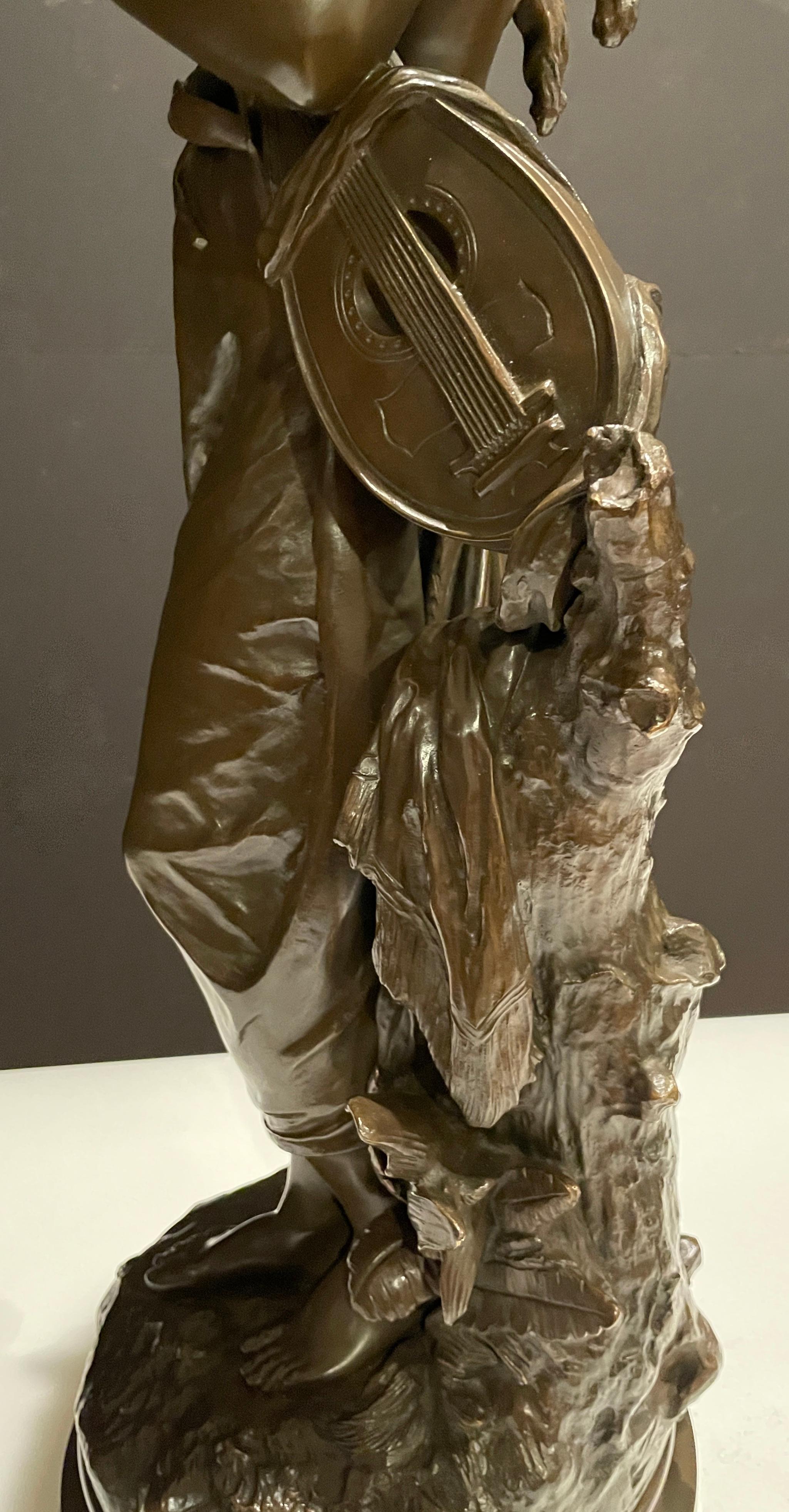 Bronze junges Mädchen von Hippolyte Francois Moreau „Mignon“ aus Bronze (Patiniert) im Angebot