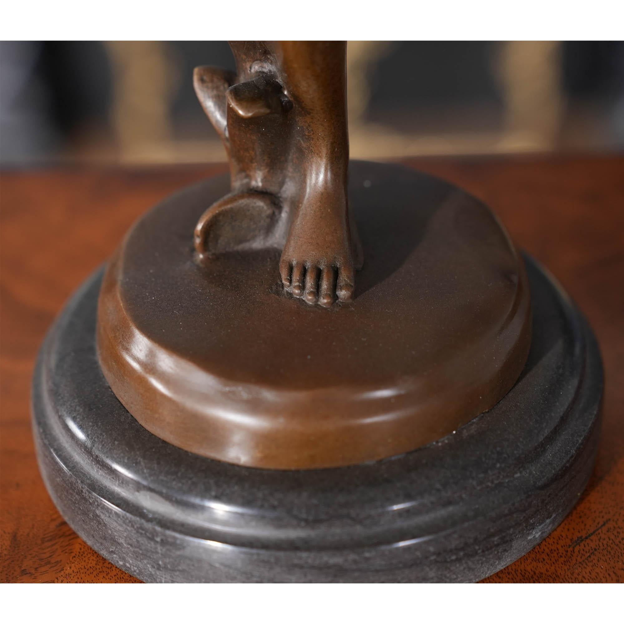 Bronze Mädchen mit Thorn im Fuß auf Marmorsockel im Zustand „Neu“ im Angebot in Annville, PA