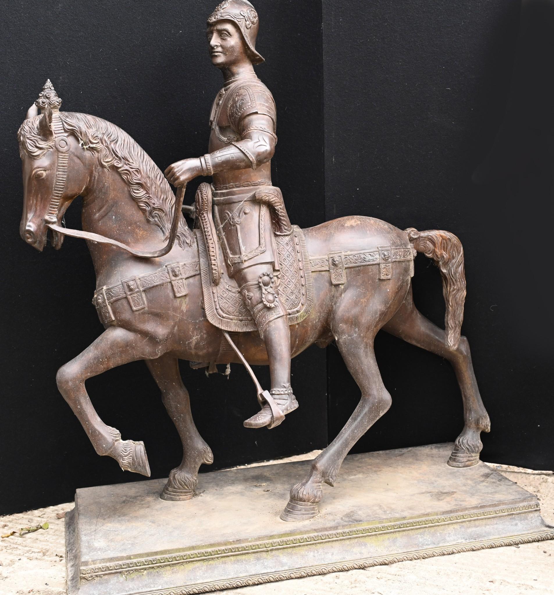 Bronze Gladiator Statue Horse Casting Classical Roman For Sale 1