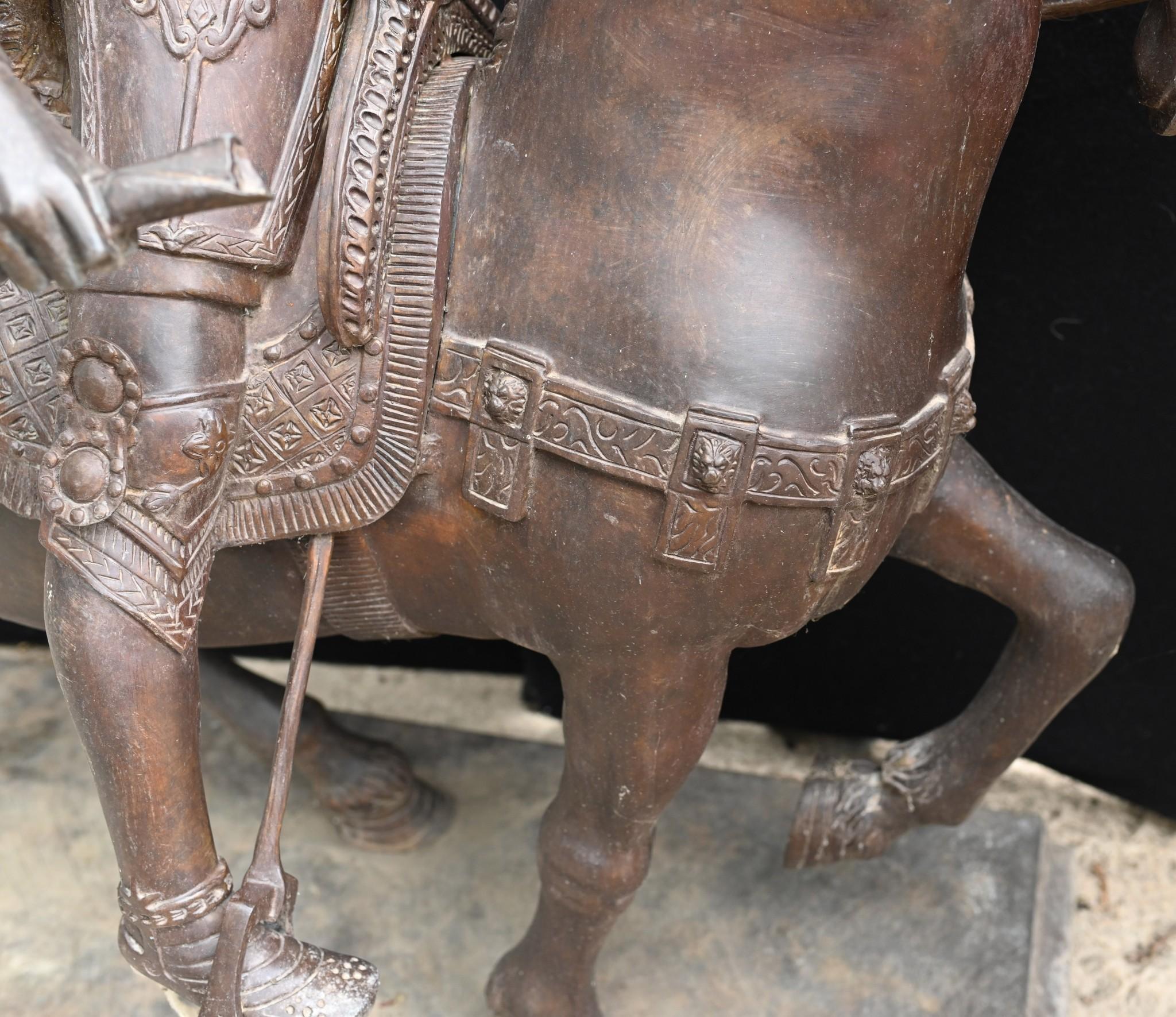 Bronze Gladiator Statue Horse Casting Classical Roman For Sale 4