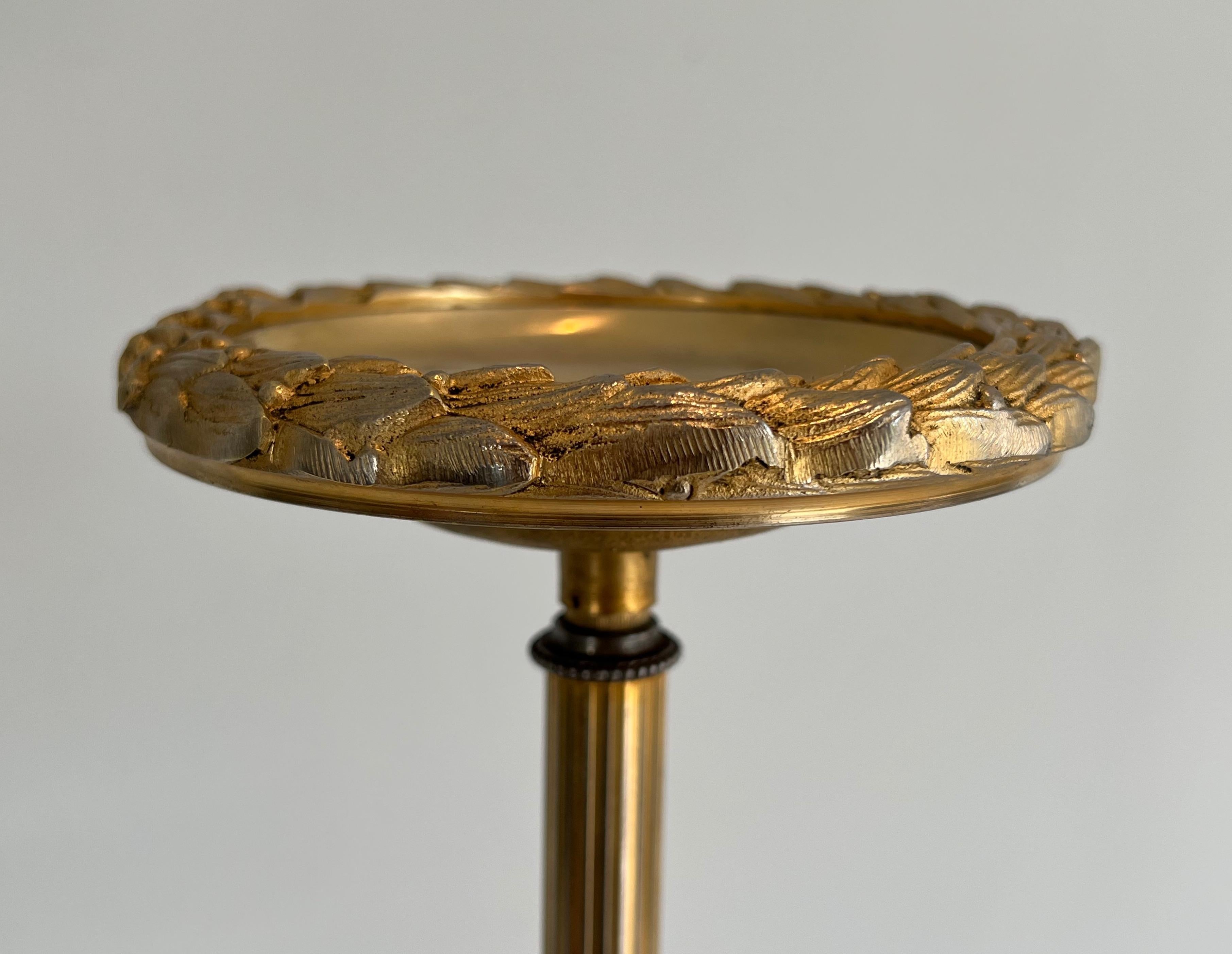 Bronze, Glass and Brass Ashtray on Stand by Maison Baguès In Good Condition For Sale In Marcq-en-Barœul, Hauts-de-France