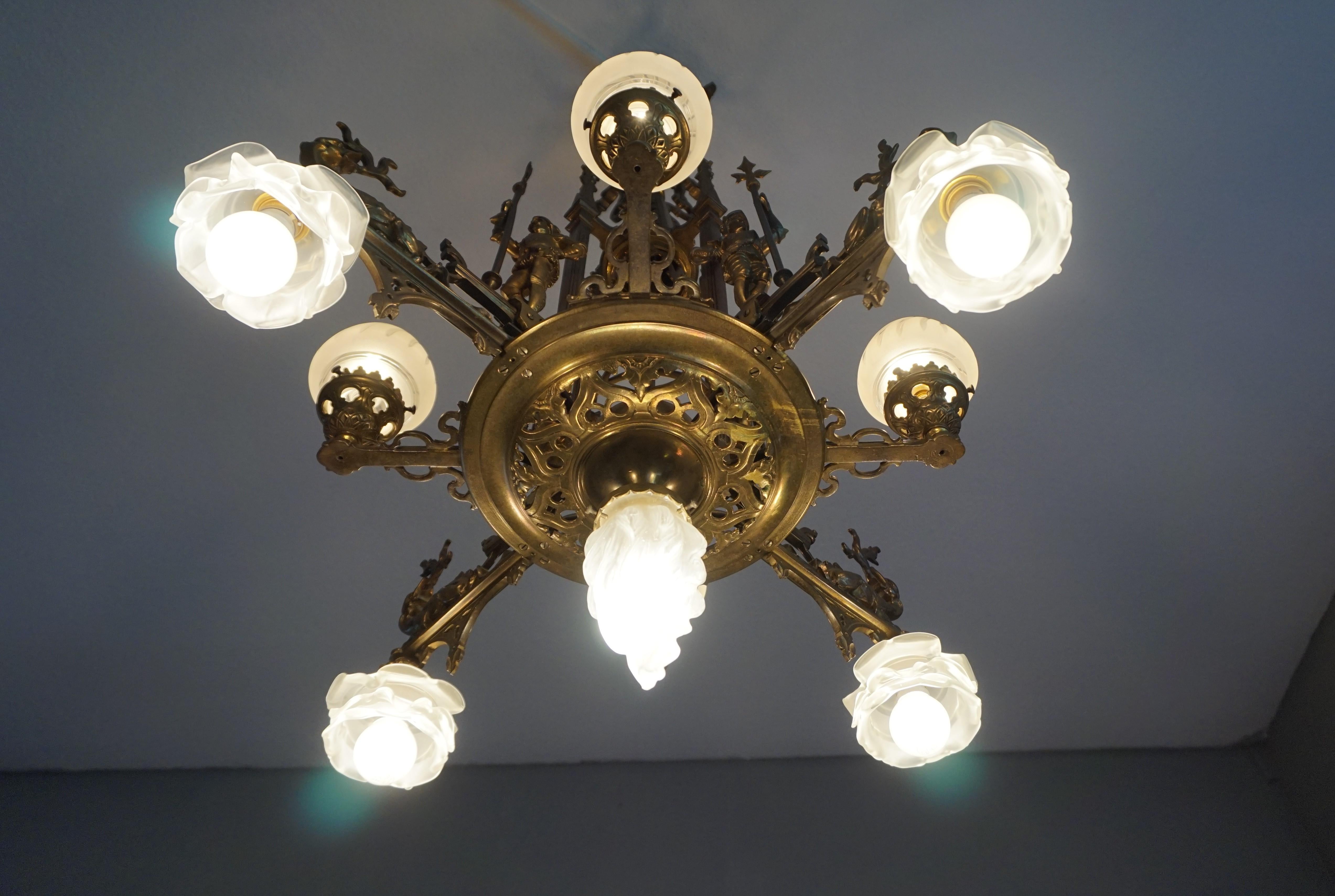 Bronze Gothic Revival Chandelier / Pendant Light w. Knights & Dragons Sculptures In Excellent Condition In Lisse, NL