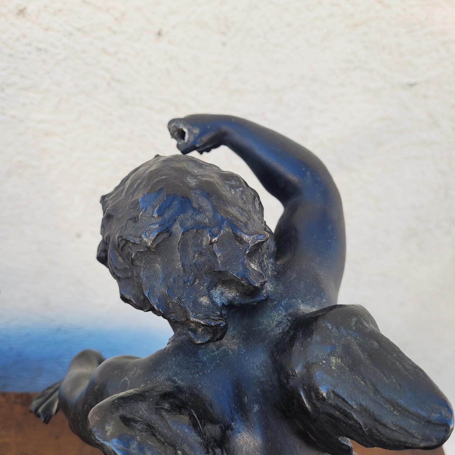 Bronzegruppe von Puttenschmieden, 19. Jahrhundert im Angebot 11